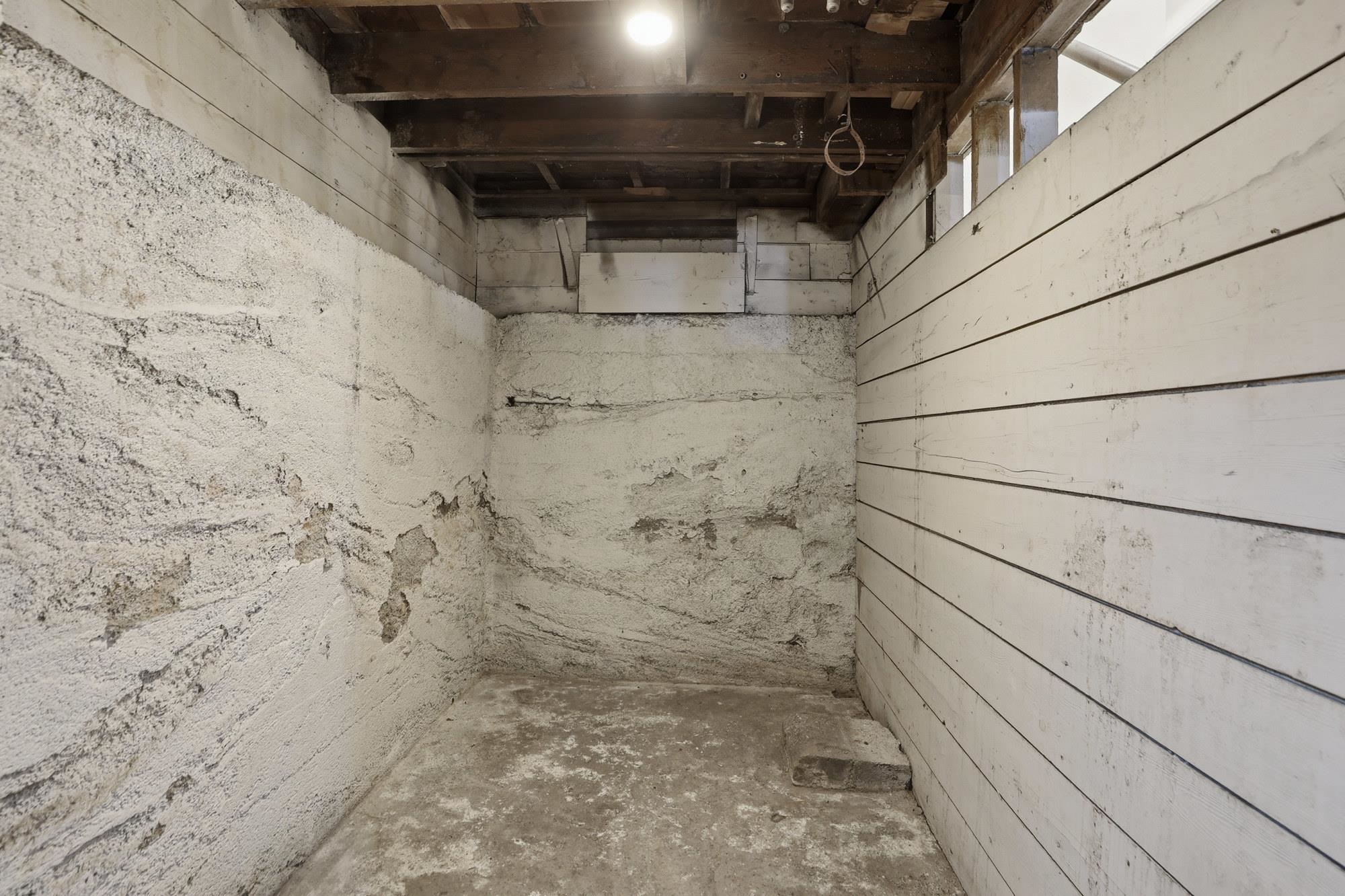 2313 E 5TH Ave - Photo 26