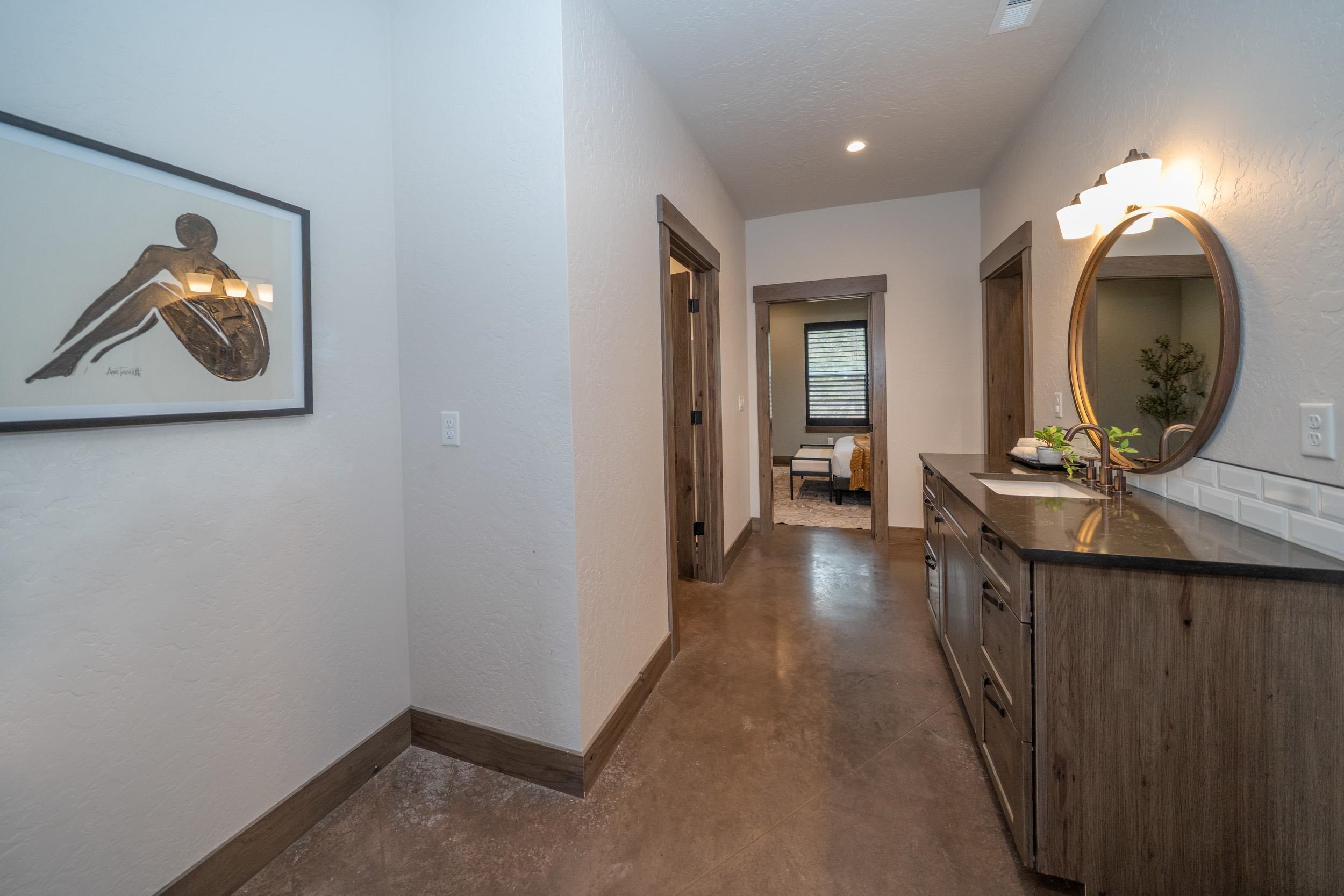11411 N Nine Mile Rd - Photo 30