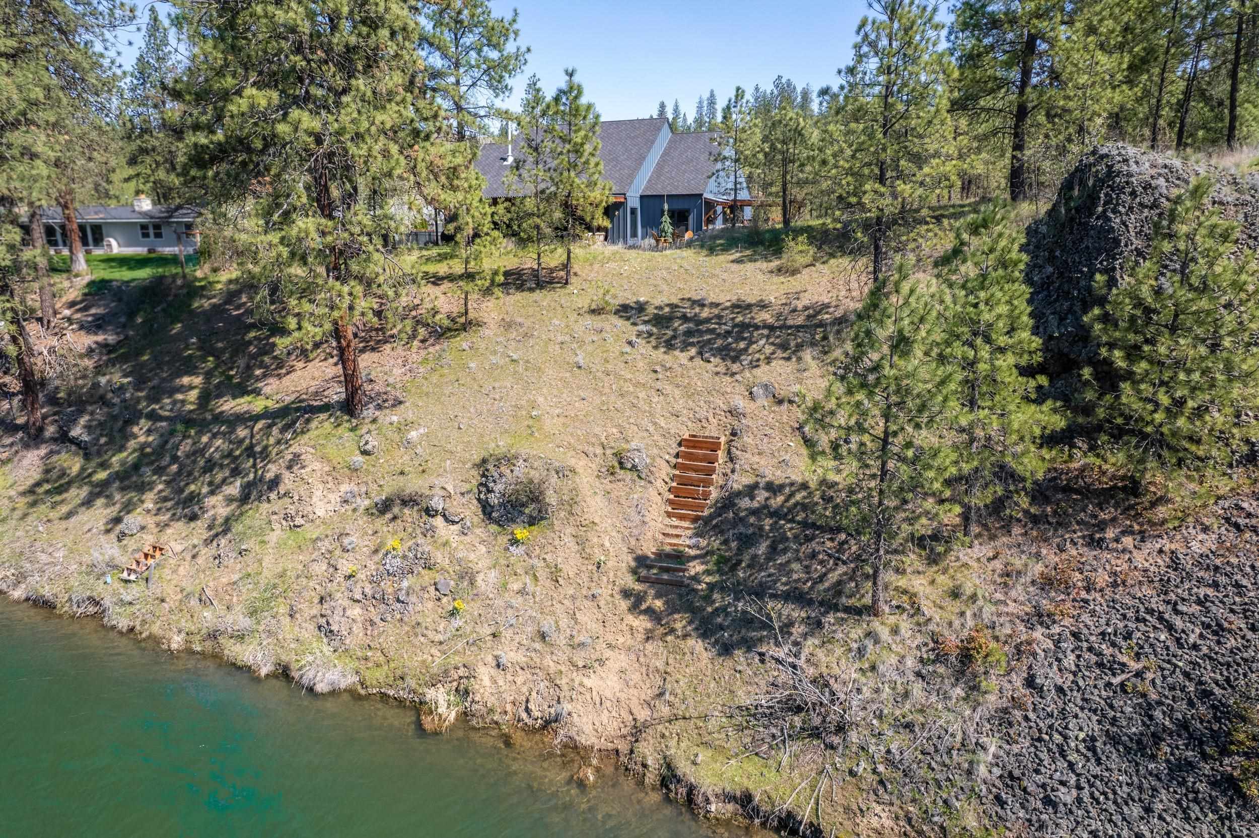 11411 N Nine Mile Rd - Photo 50