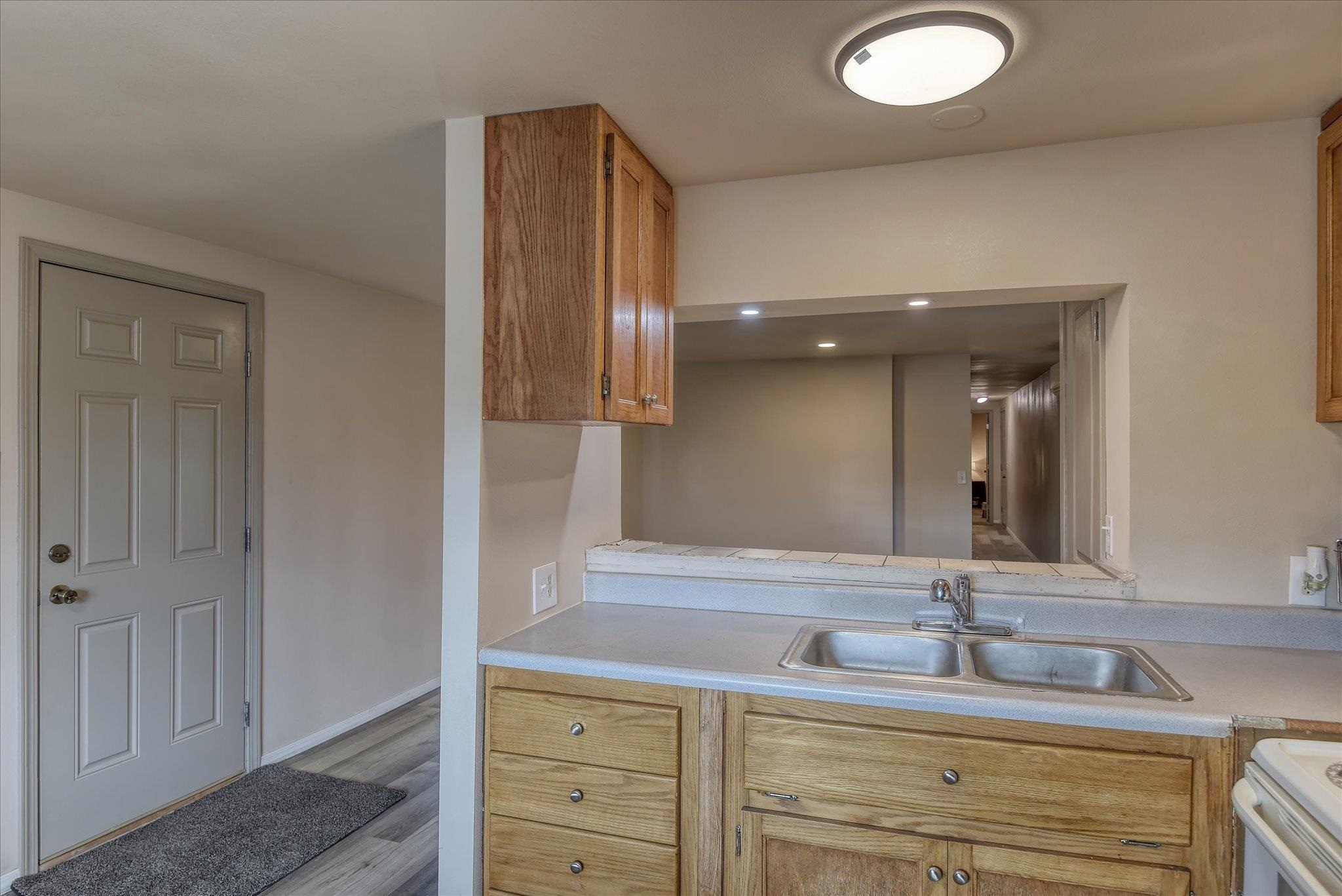 2201 N Craig Rd - Photo 7