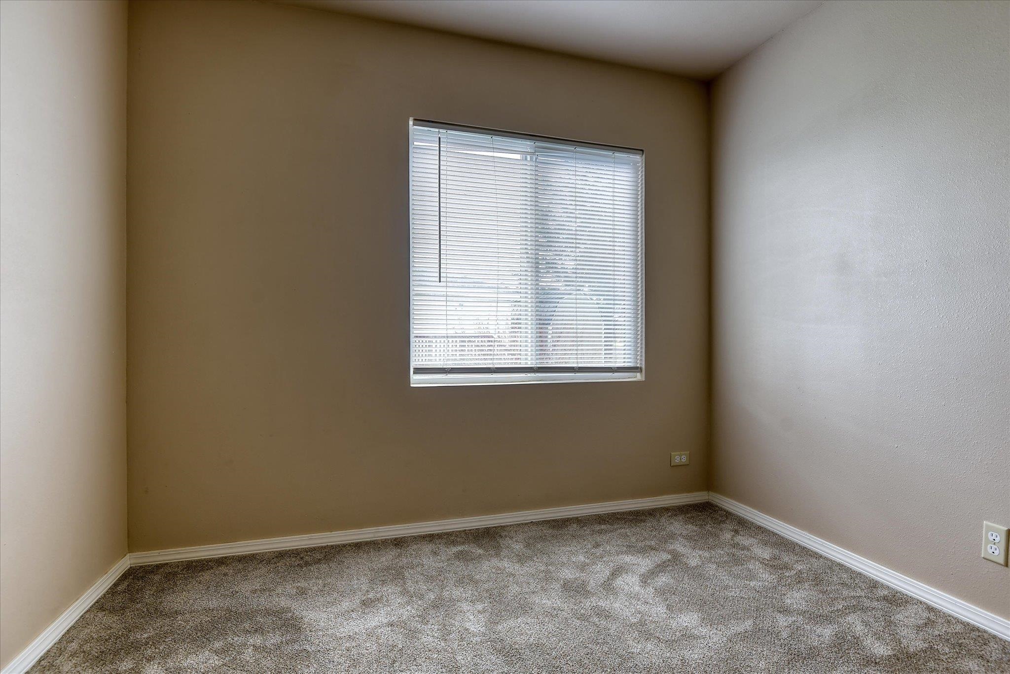 2201 N Craig Rd - Photo 9