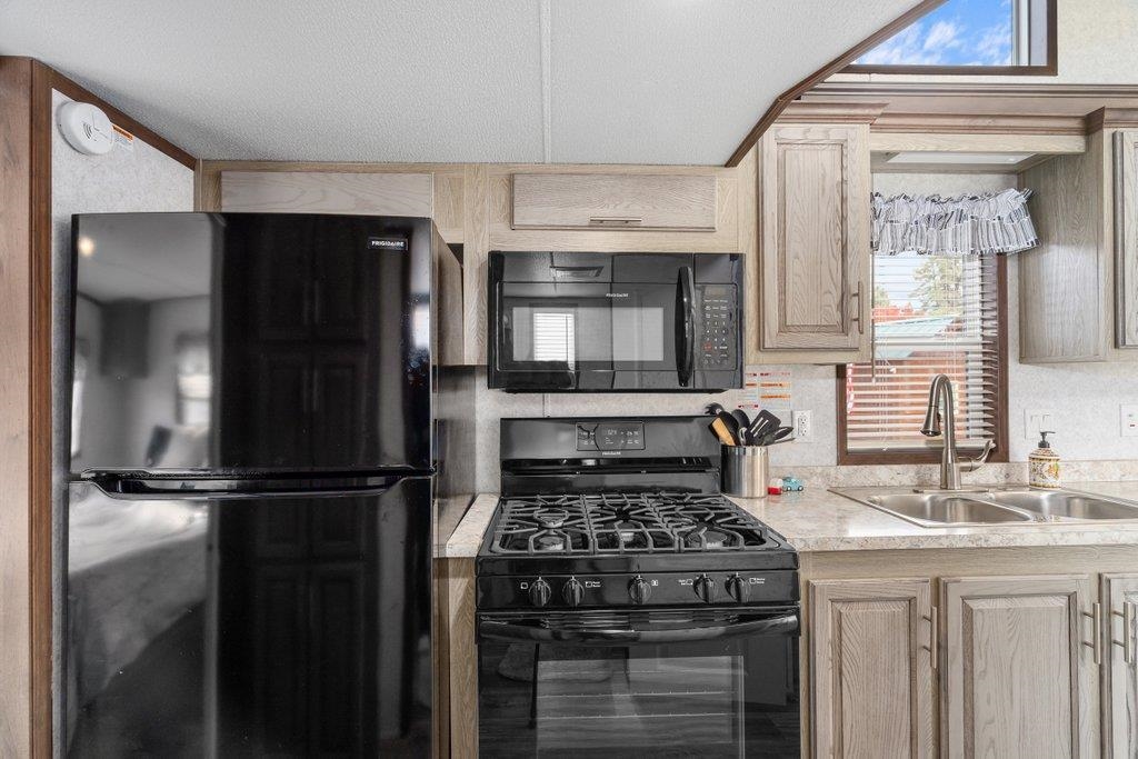 16 Songbird Ln - Photo 32