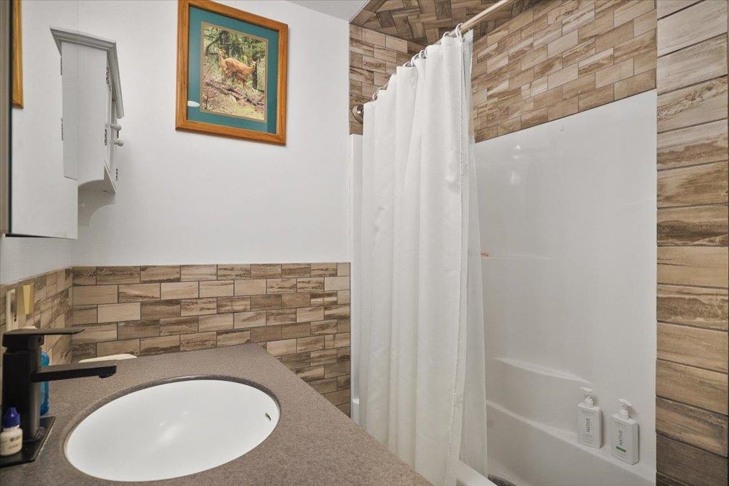 4807 N Madison St - Photo 9