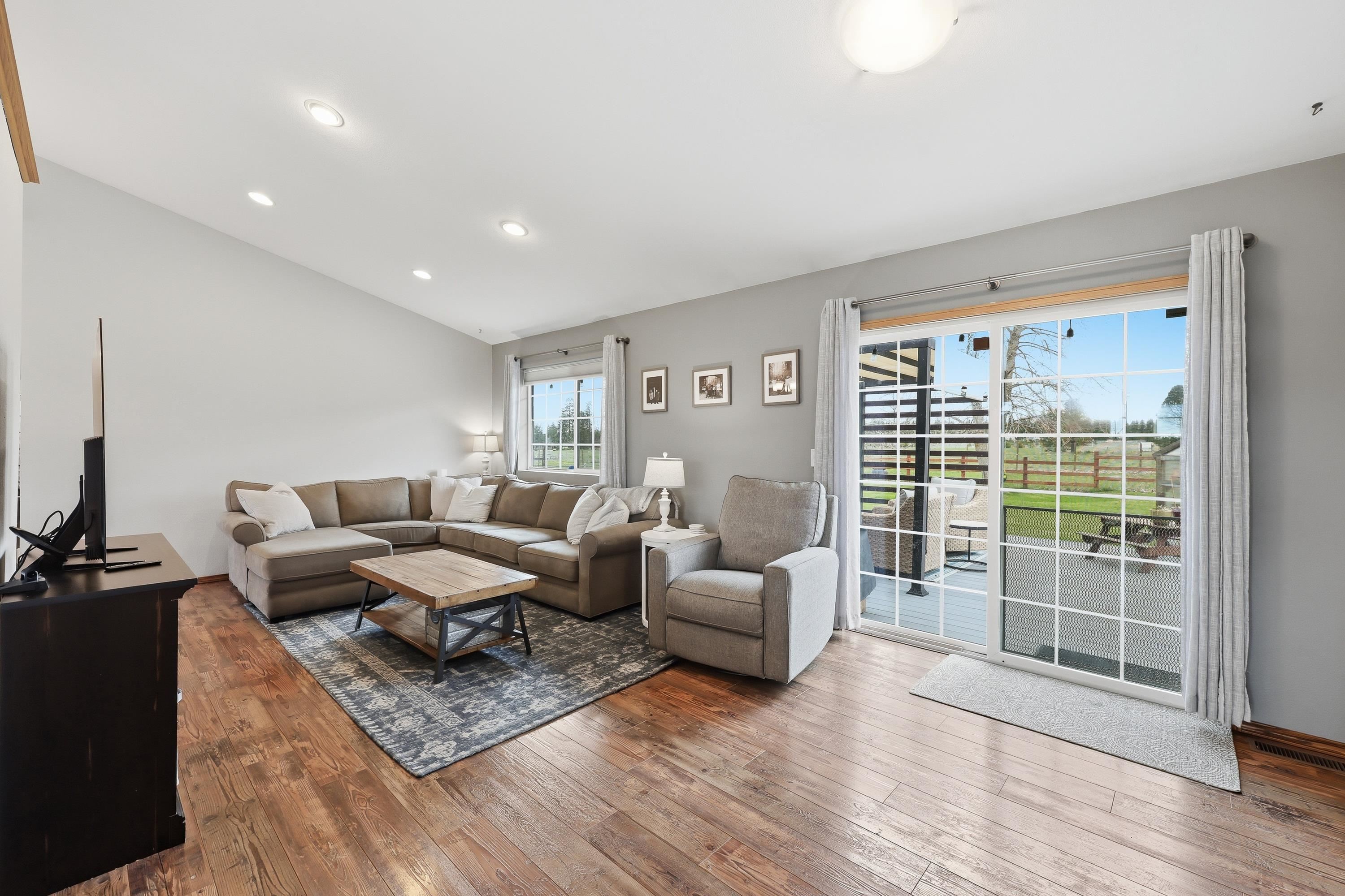 3916 W Dakin Ln - Photo 6