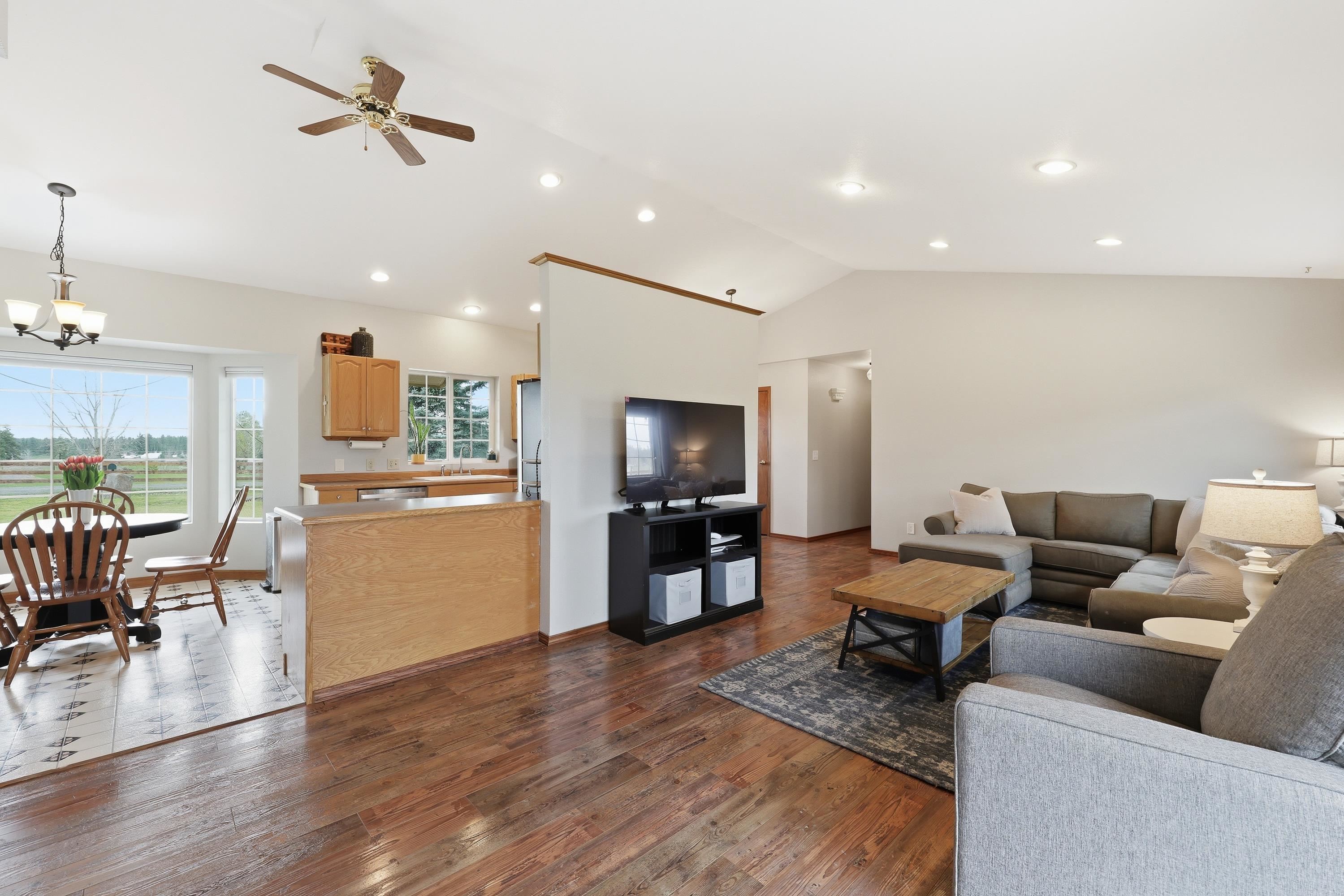 3916 W Dakin Ln - Photo 7