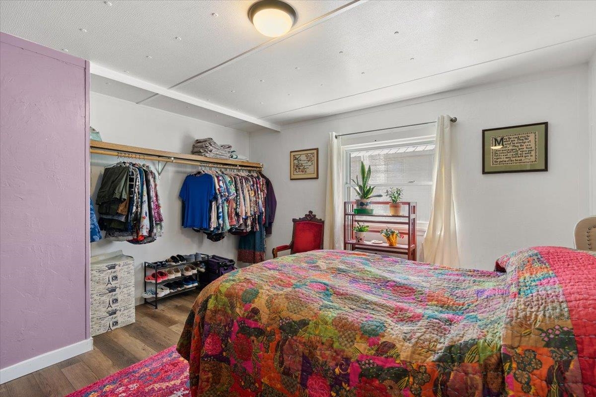 2201 N Craig Rd - Photo 13