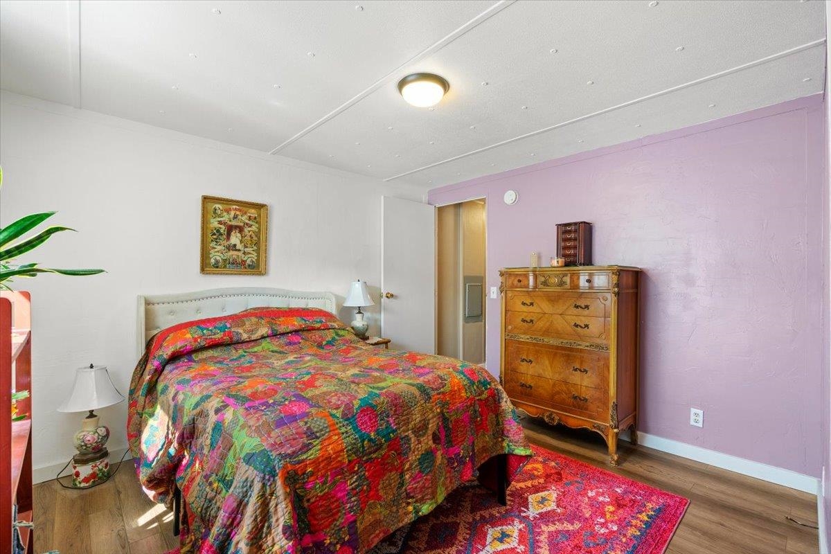 2201 N Craig Rd - Photo 14