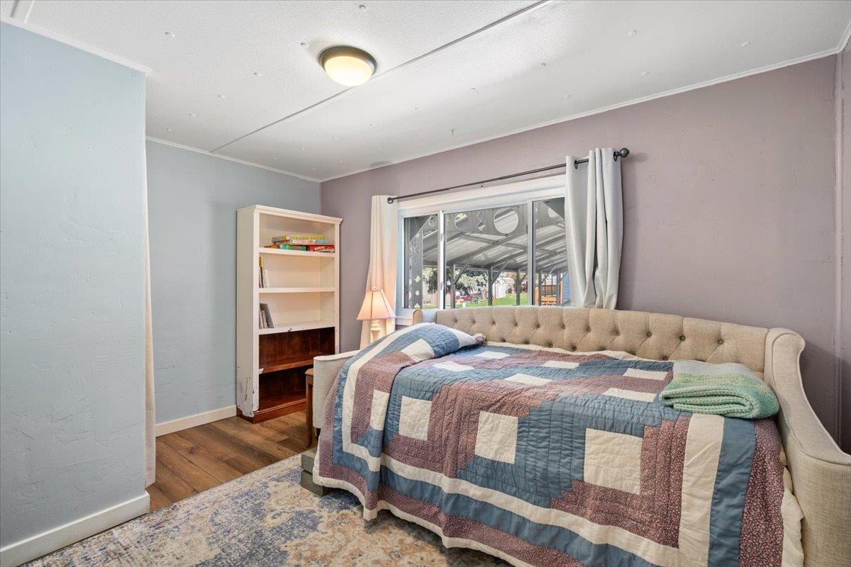 2201 N Craig Rd - Photo 15