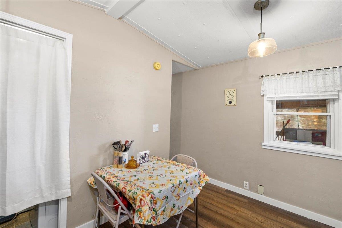 2201 N Craig Rd - Photo 9