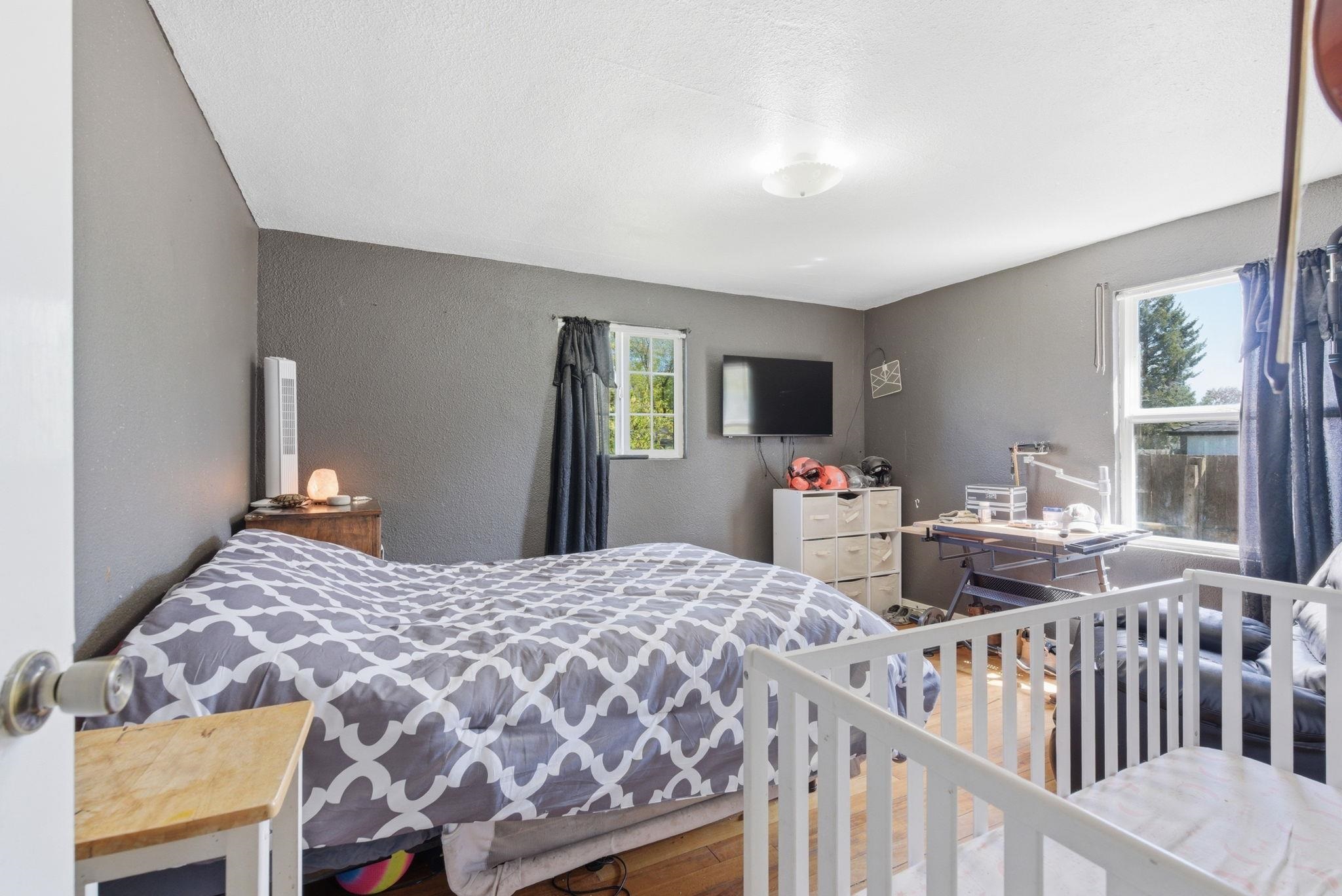 2211 W Rowan Ave - Photo 15