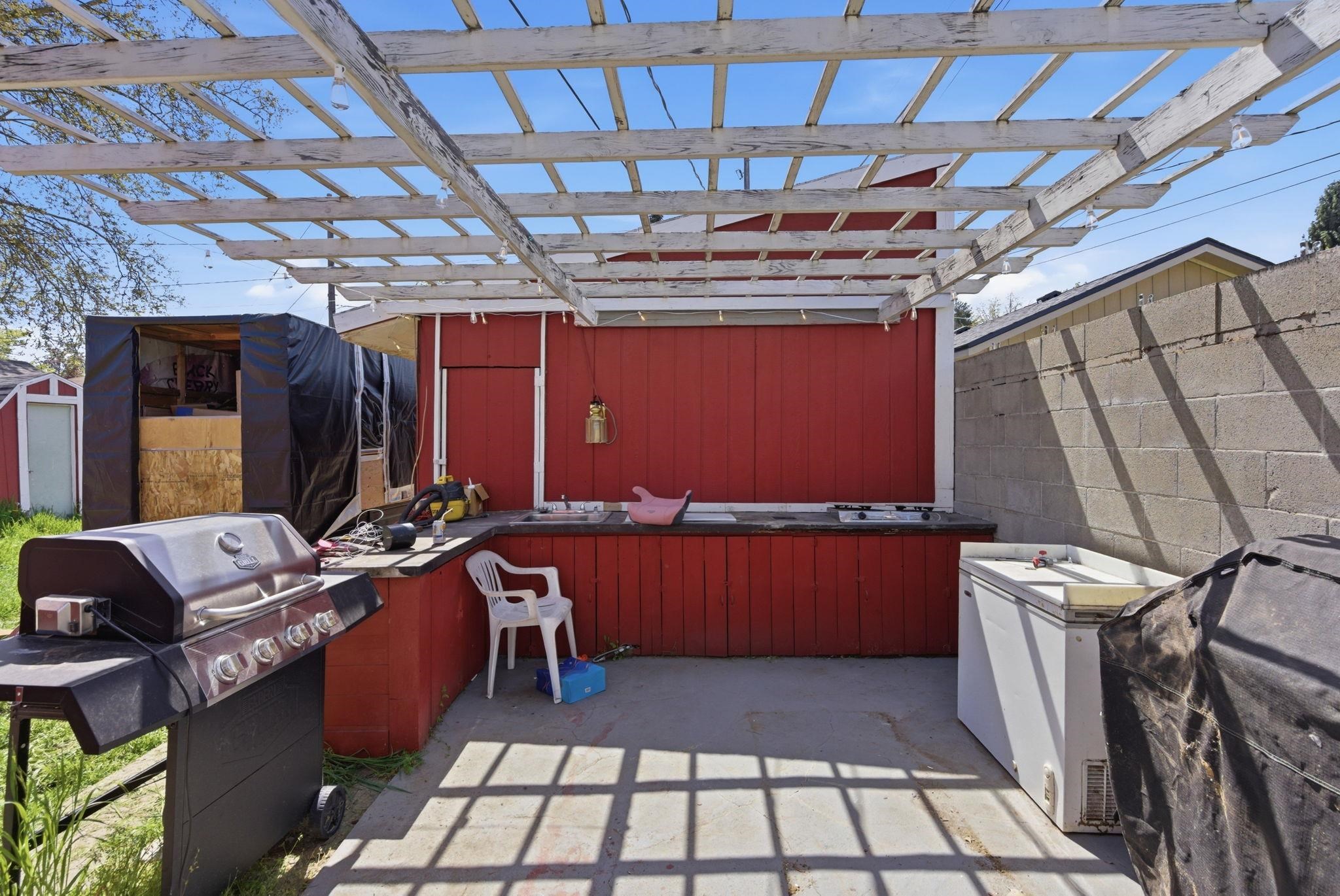 2211 W Rowan Ave - Photo 35