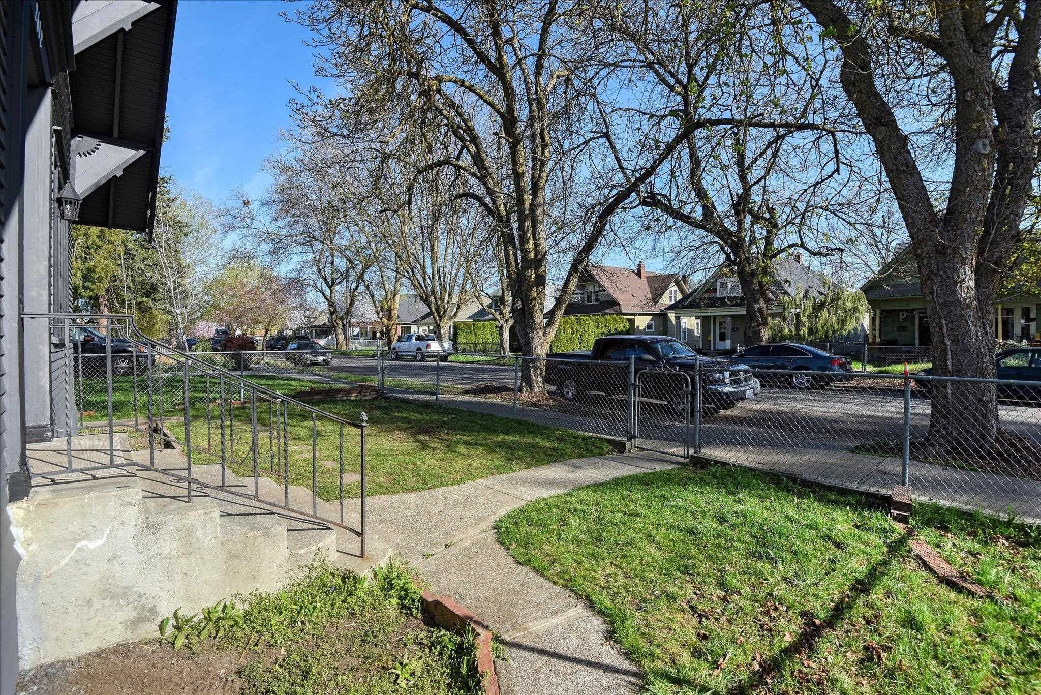 2612 W Gardner Ave - Photo 30