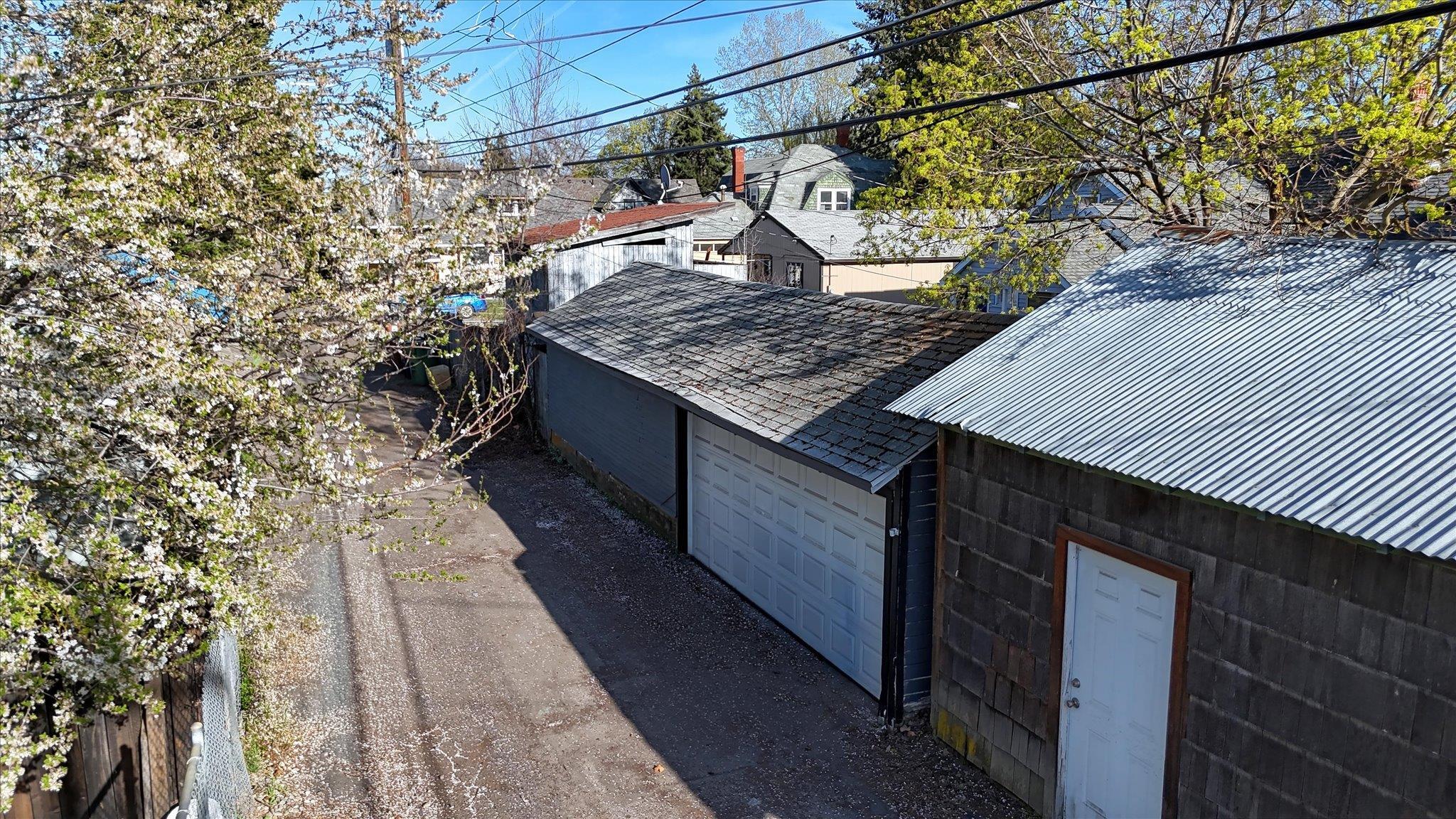 2612 W Gardner Ave - Photo 40