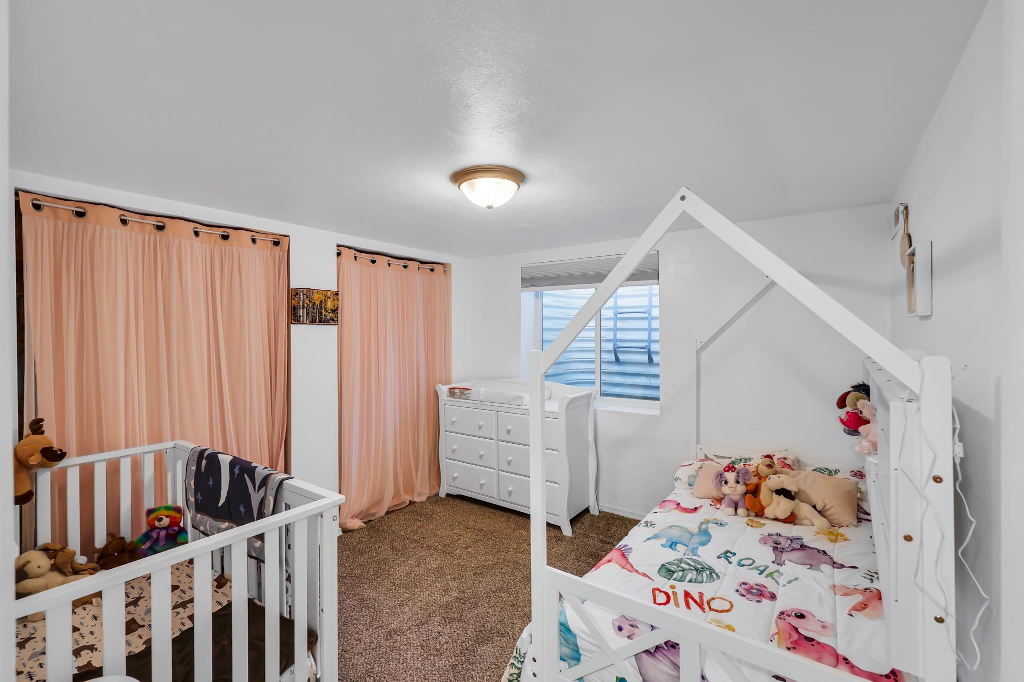 5917 N ADDISON St - Photo 28