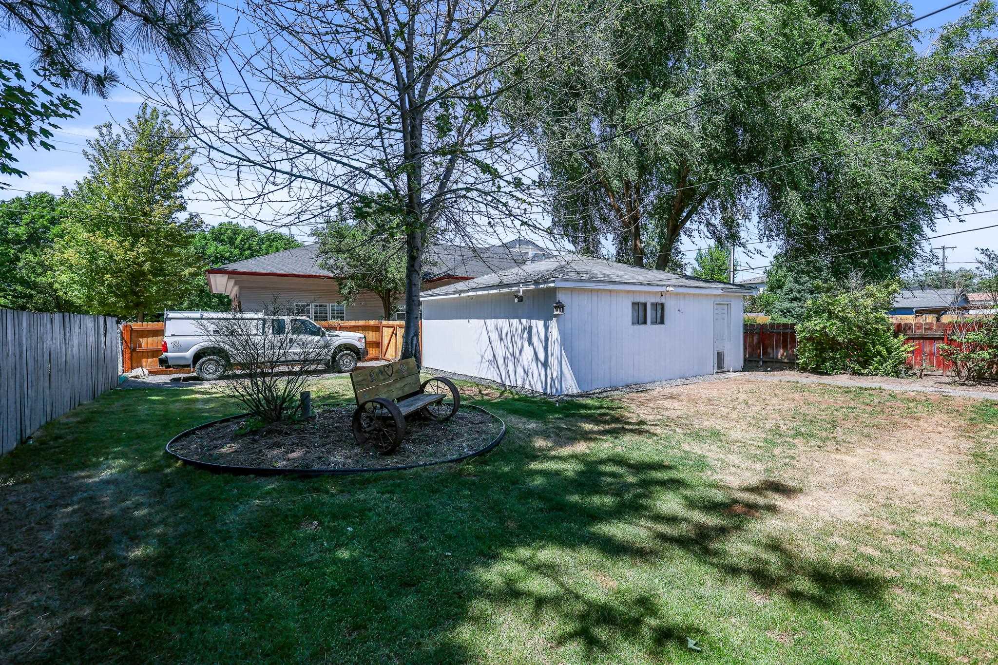 5917 N ADDISON St - Photo 37