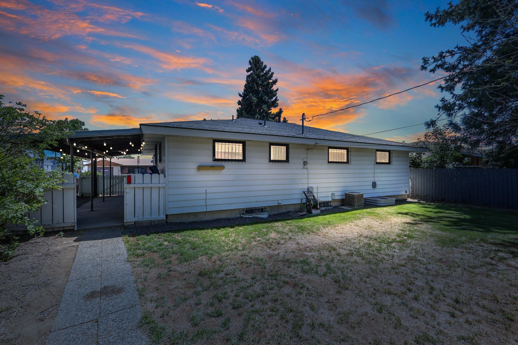 5917 N ADDISON St - Photo 39