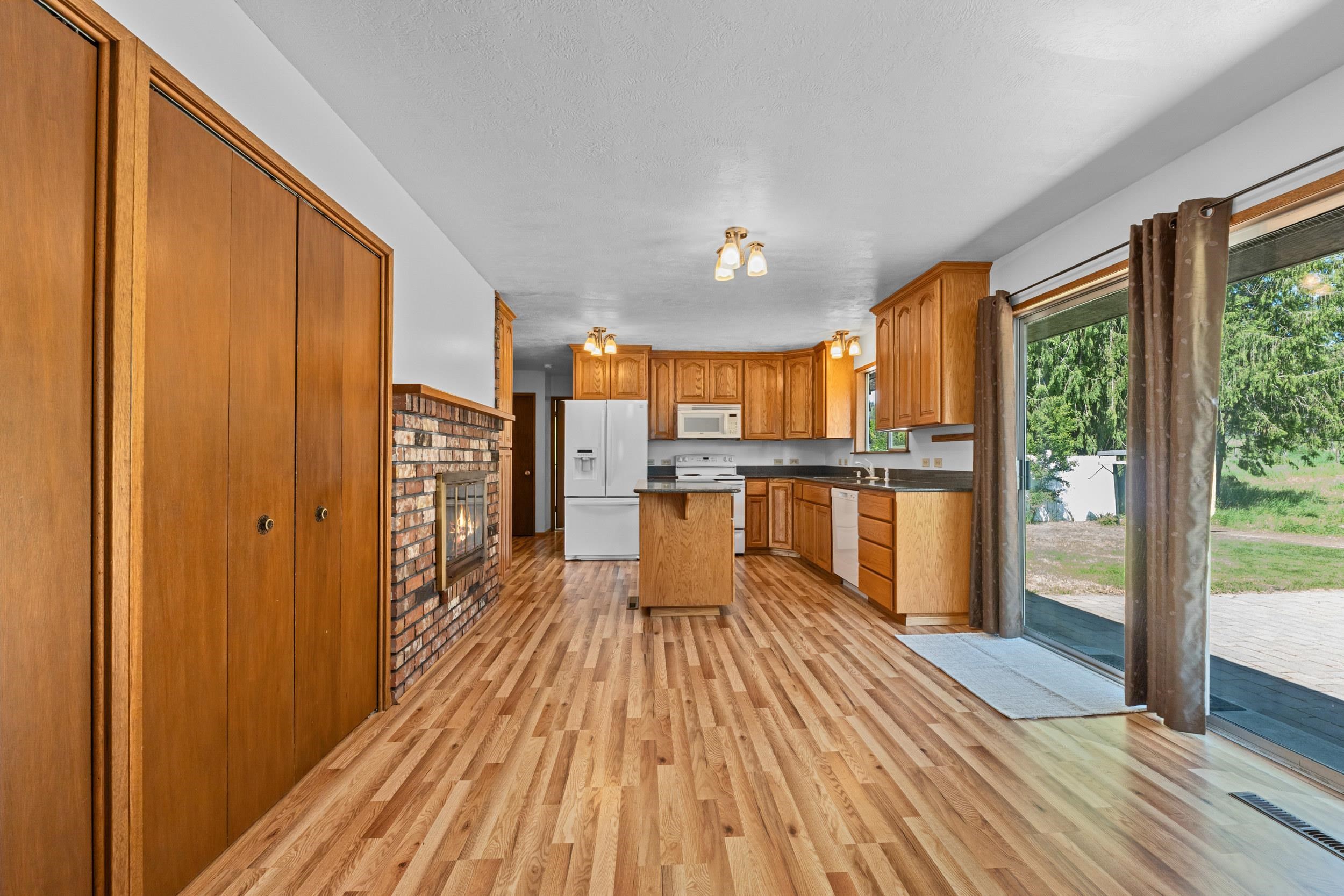 252 Davaz-Carlton Rd - Photo 6
