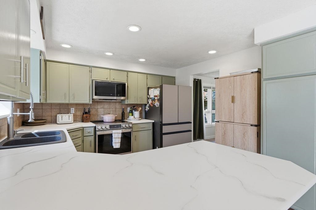 8607 N Kelly Ct - Photo 12