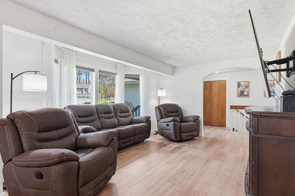 8607 N Kelly Ct - Photo 6