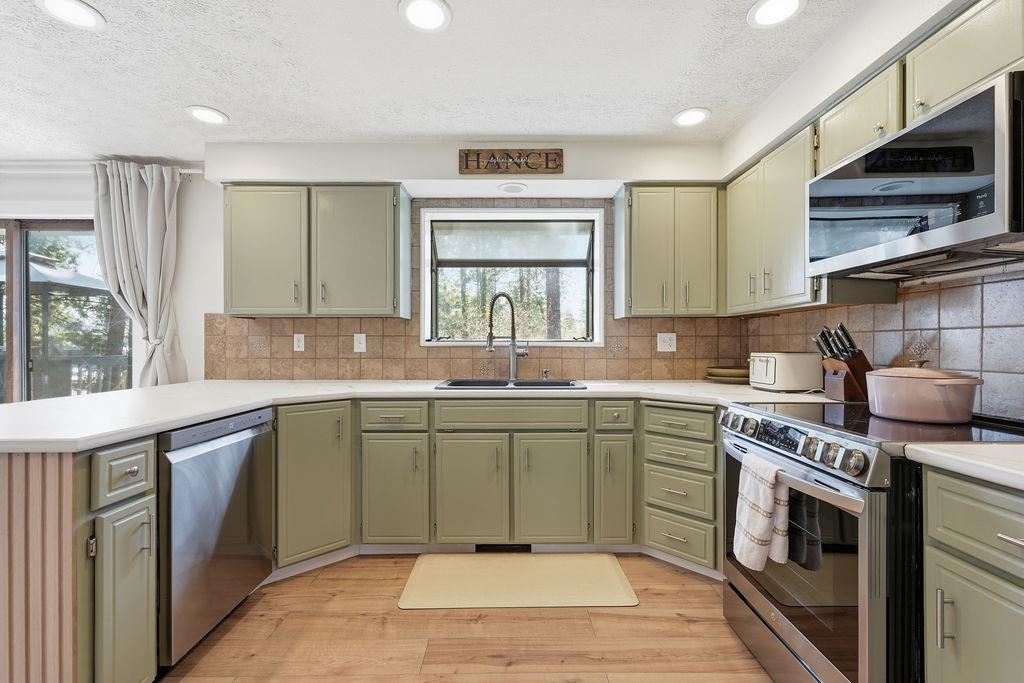 8607 N Kelly Ct - Photo 9