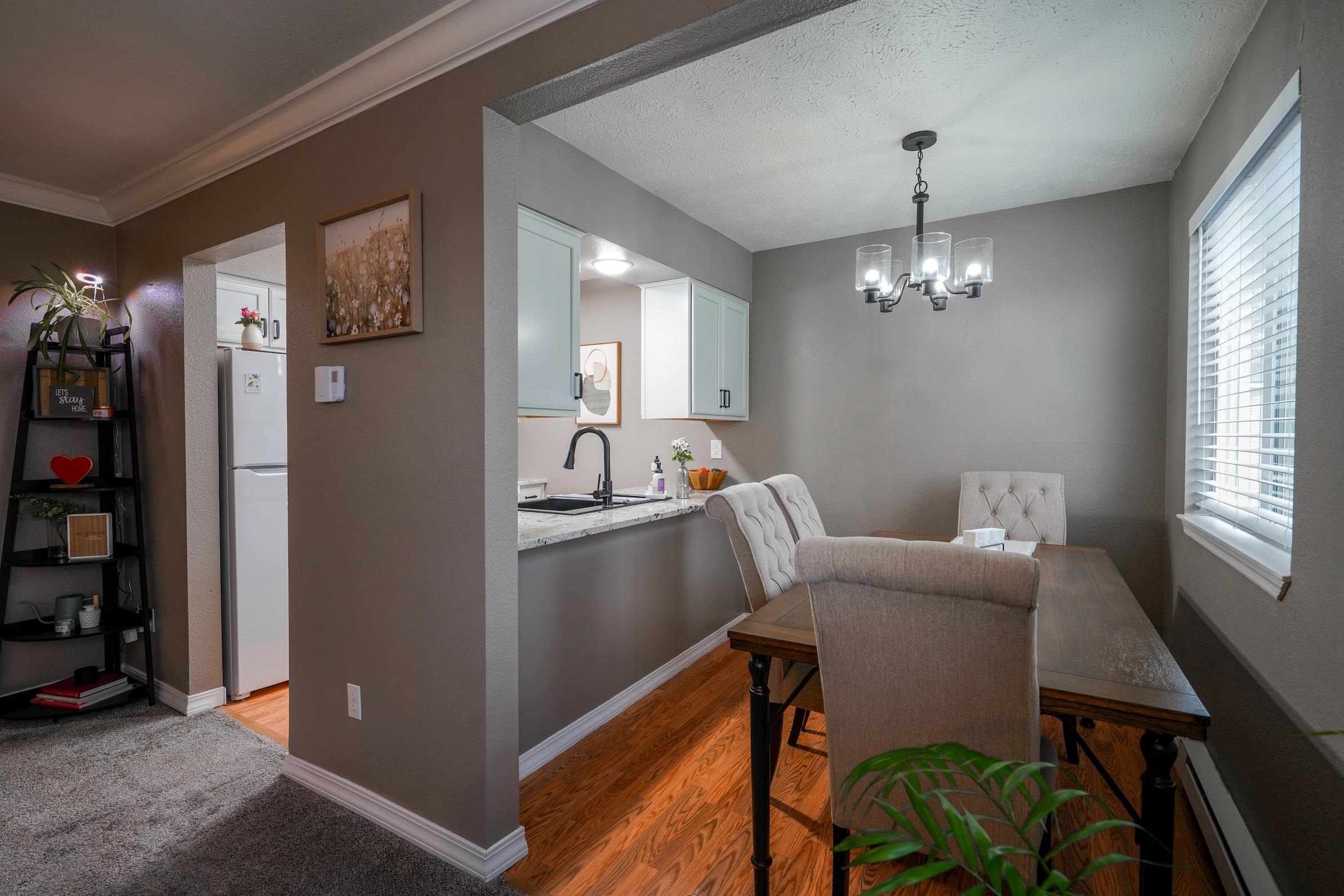 222 N Hutchinson Rd - Photo 11