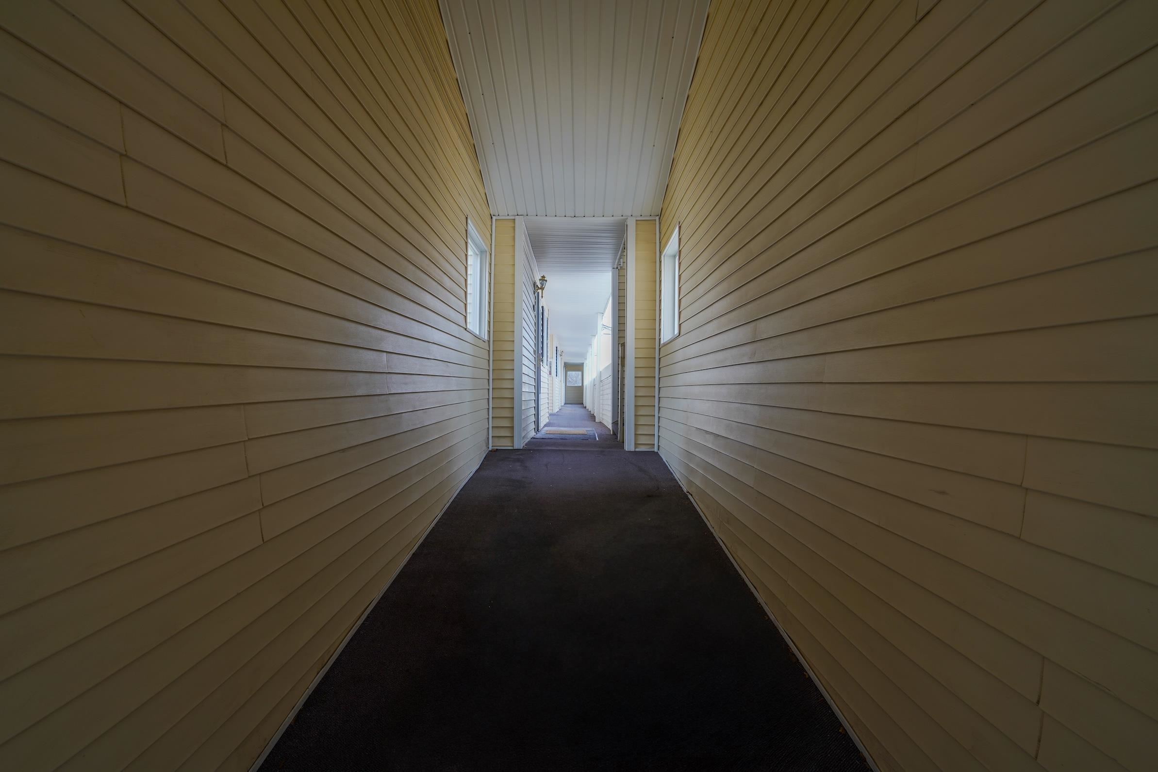 222 N Hutchinson Rd - Photo 19