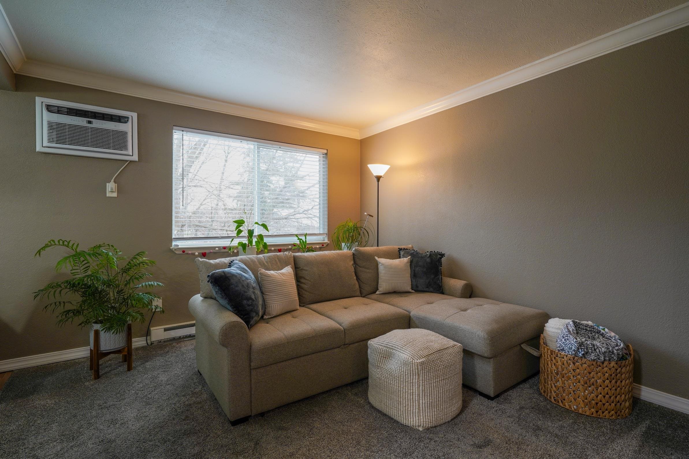 222 N Hutchinson Rd - Photo 9