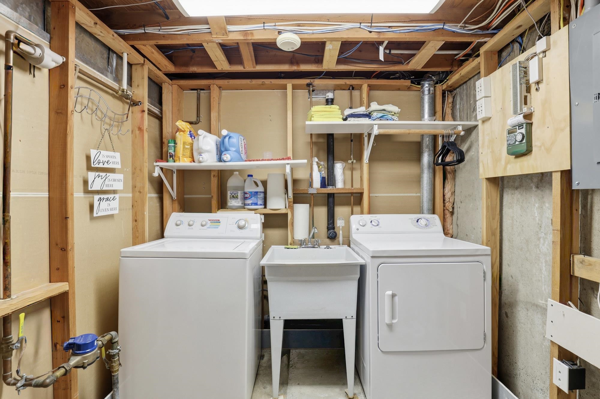6803 N Adams St - Photo 25