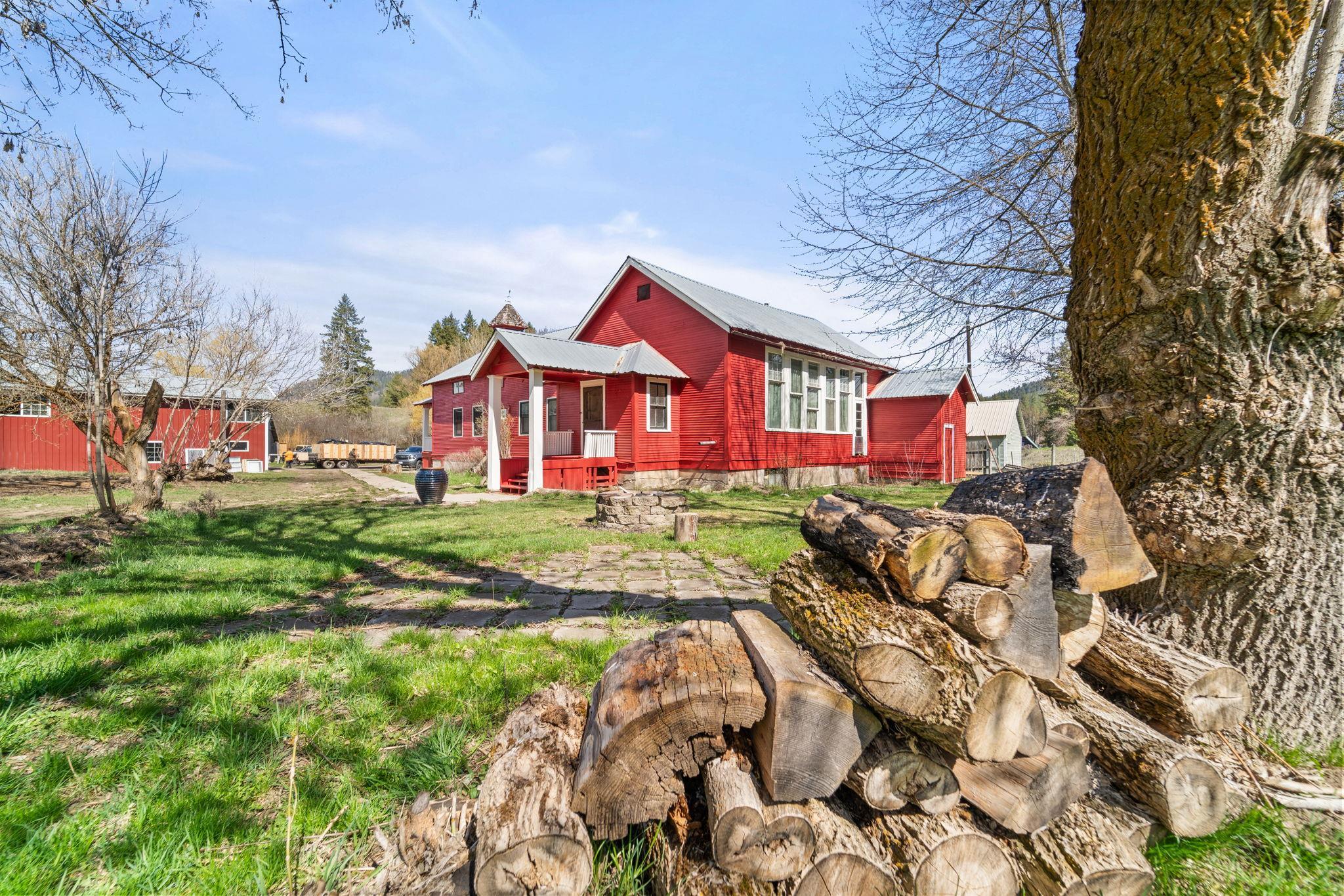 1696D Blue Creek Rd - Photo 4