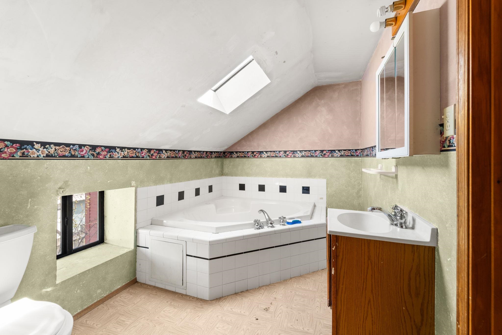 1696D Blue Creek Rd - Photo 36