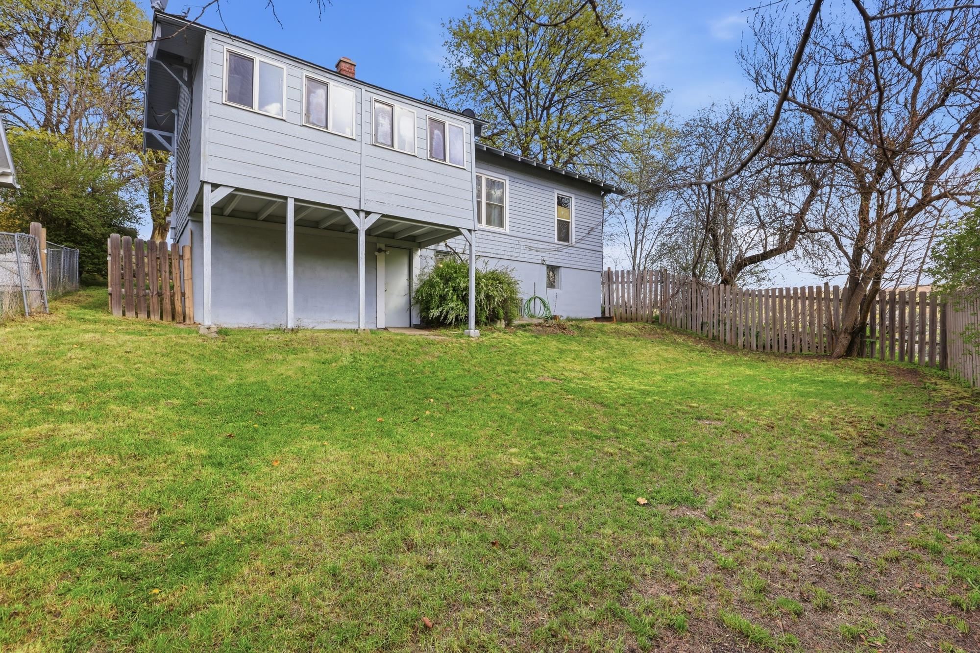 412 S Mill St - Photo 18