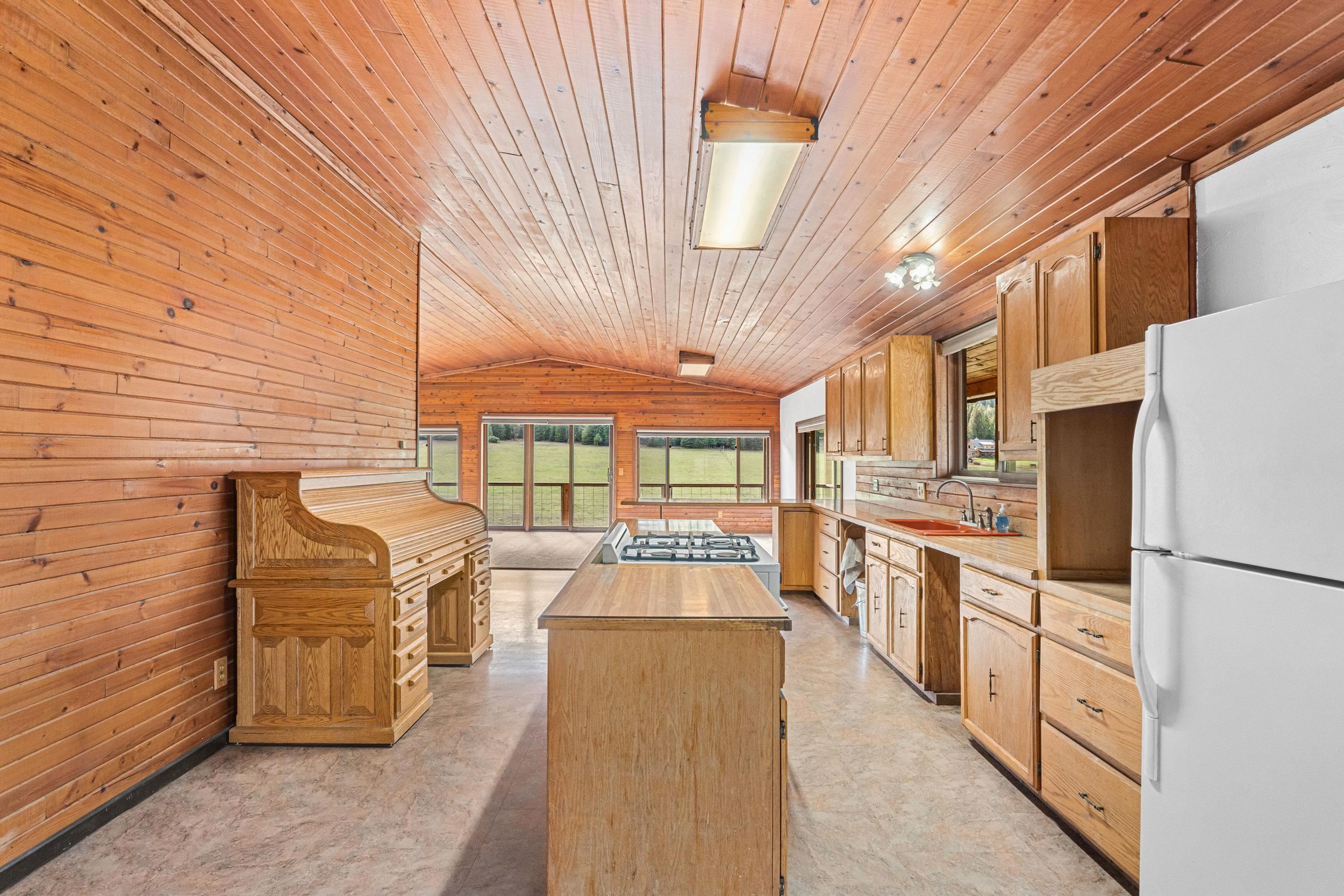 3617 Deep Lake Boundary Rd - Photo 17