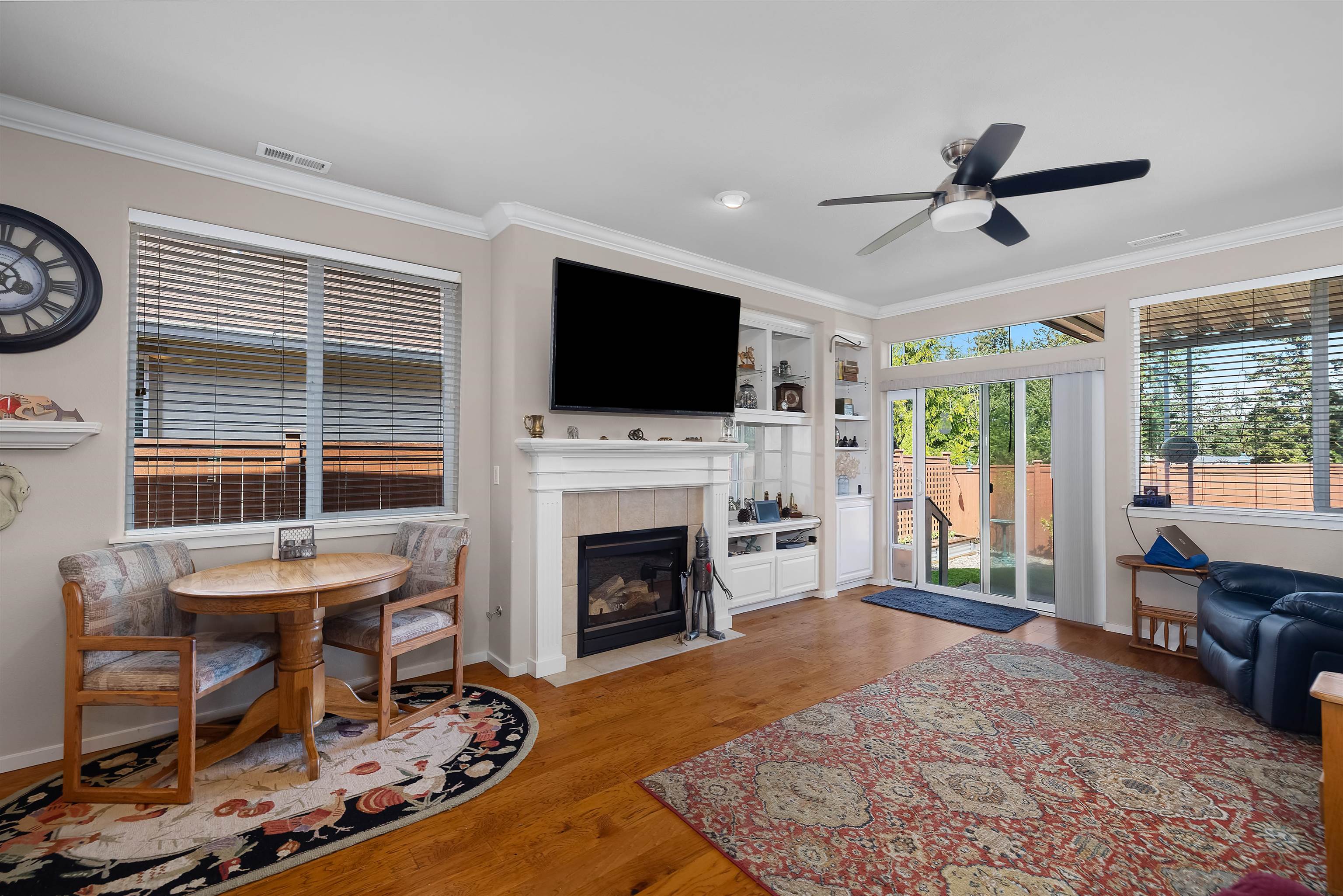 8304 Vashon NE Dr - Photo 11