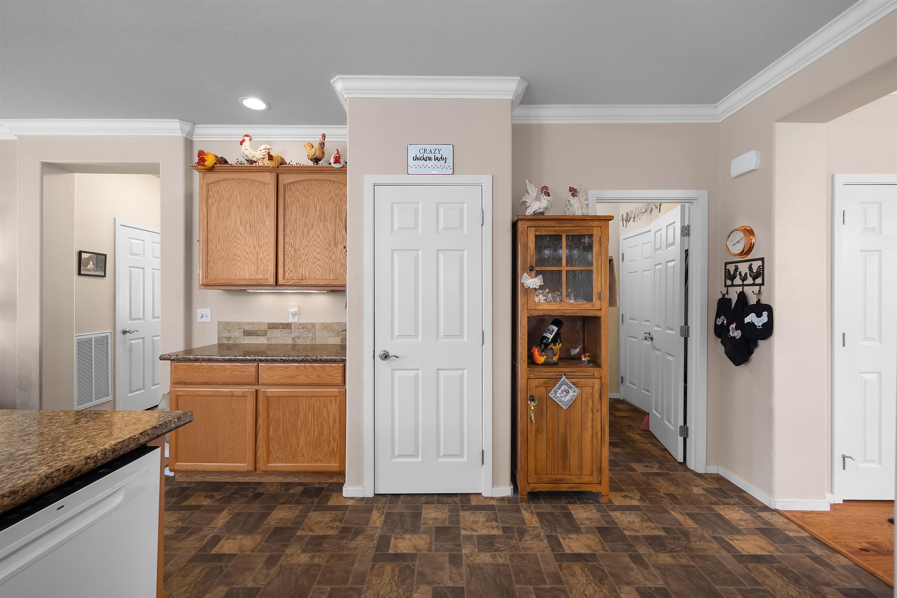 8304 Vashon NE Dr - Photo 9