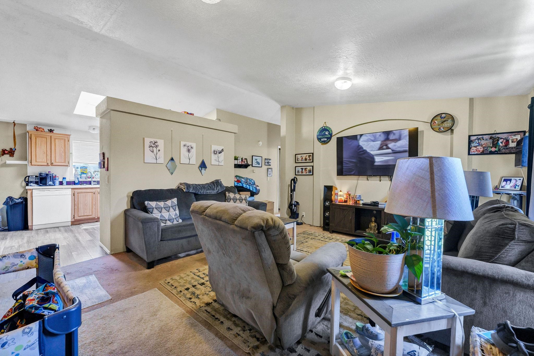 5108 E Grace Ave - Photo 3