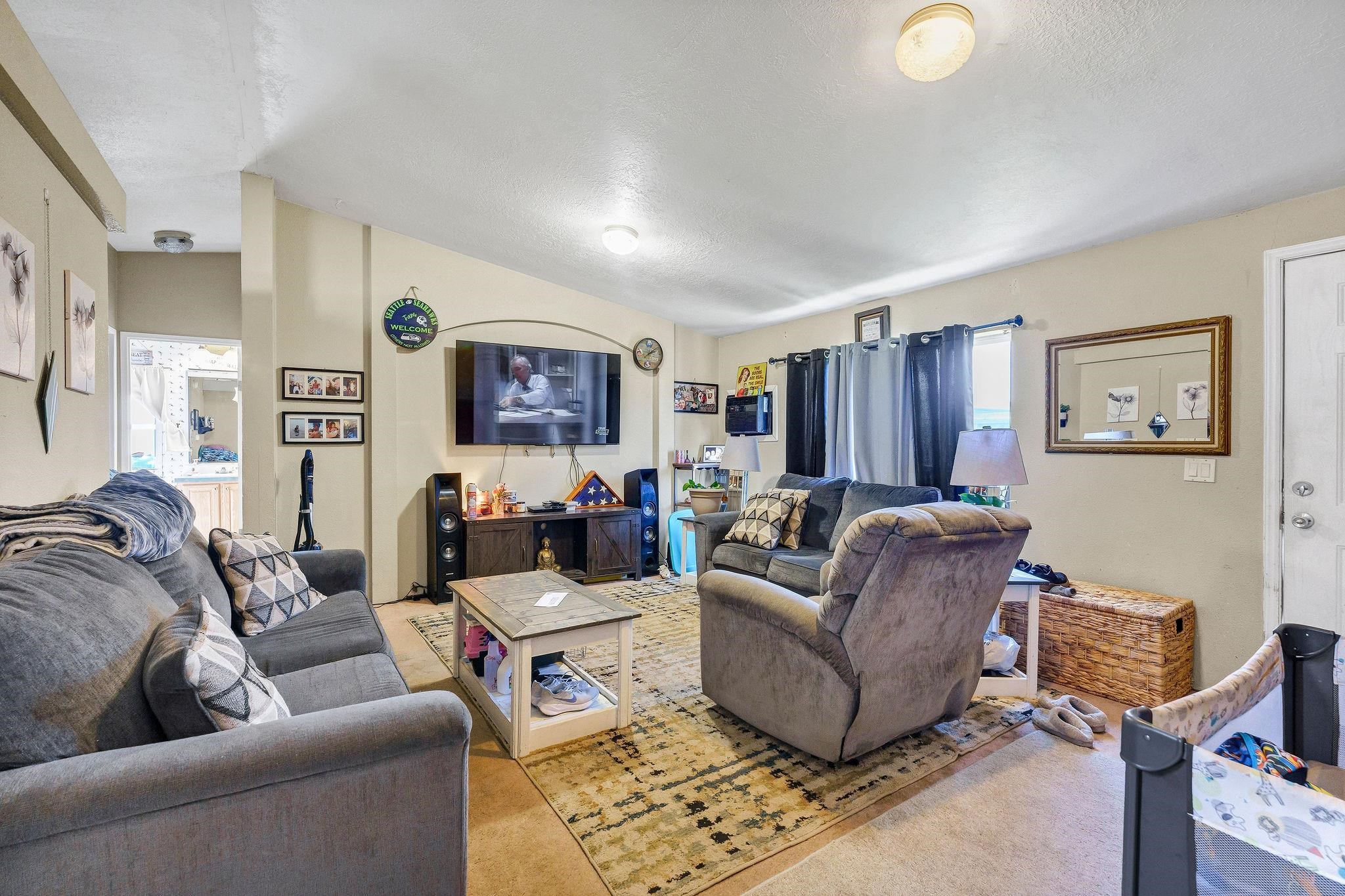 5108 E Grace Ave - Photo 4