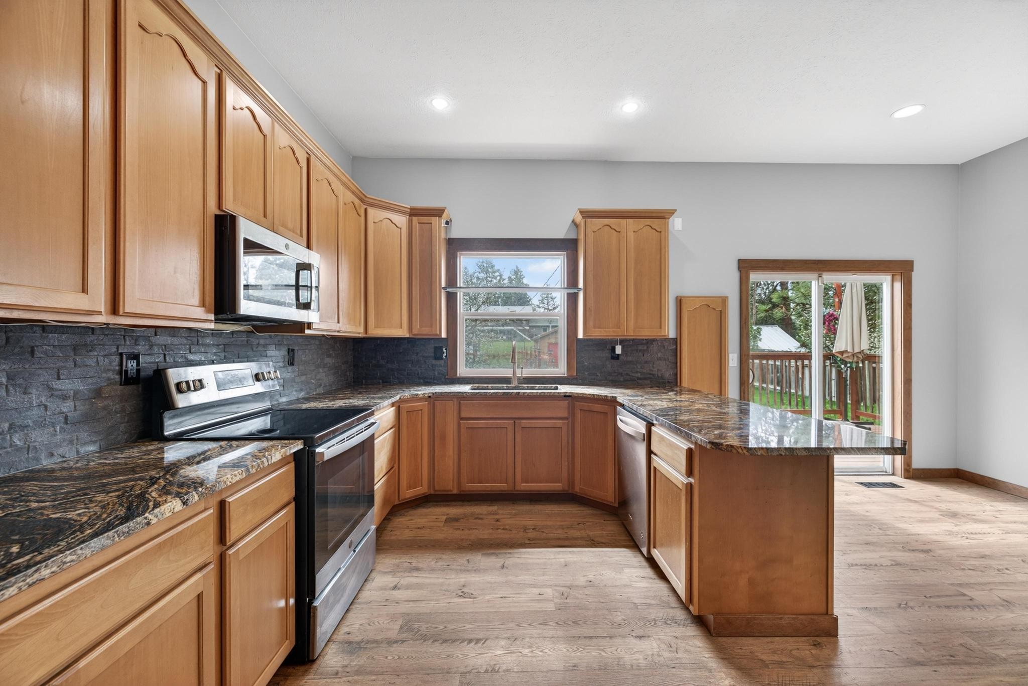 4028 E 28TH Ave - Photo 20