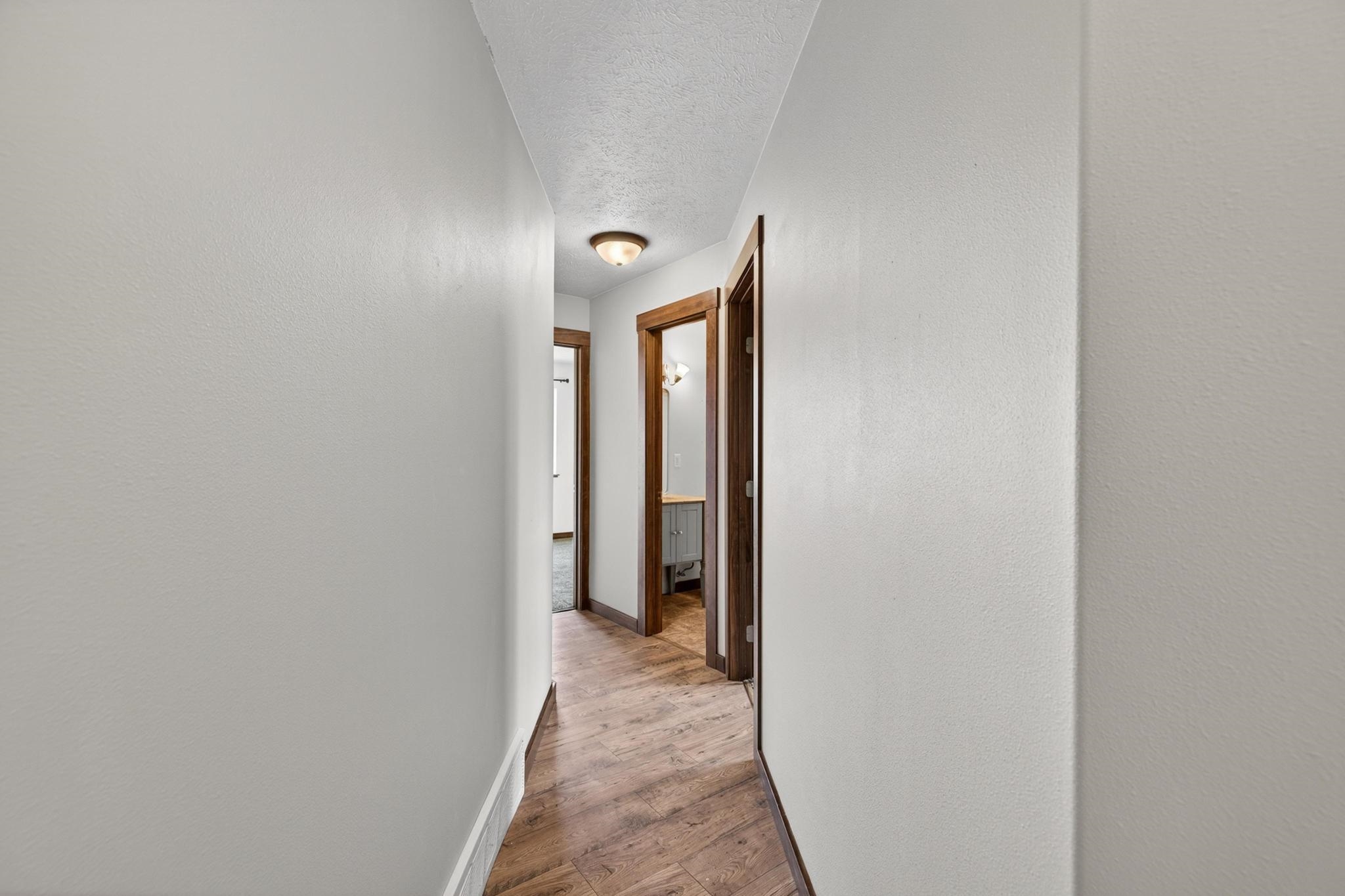 4028 E 28TH Ave - Photo 29