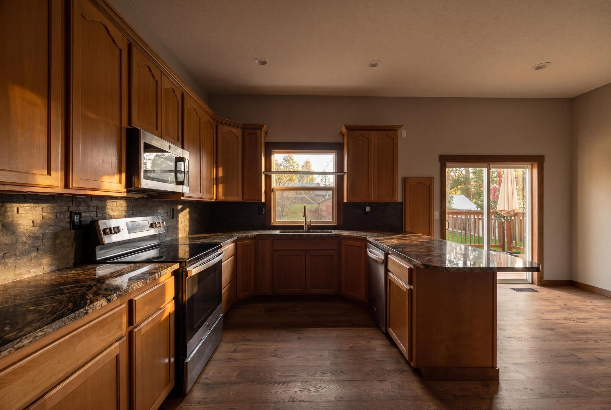 4028 E 28TH Ave - Photo 8