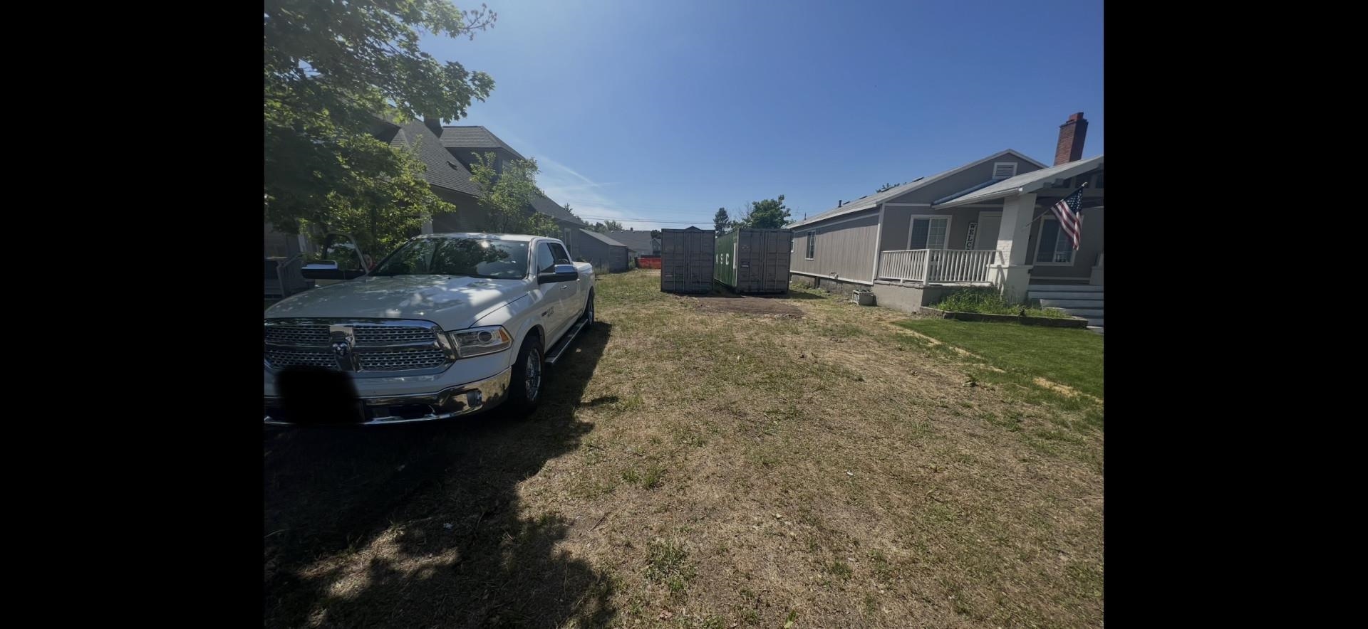 2619 W Sharp Ave - Photo 2