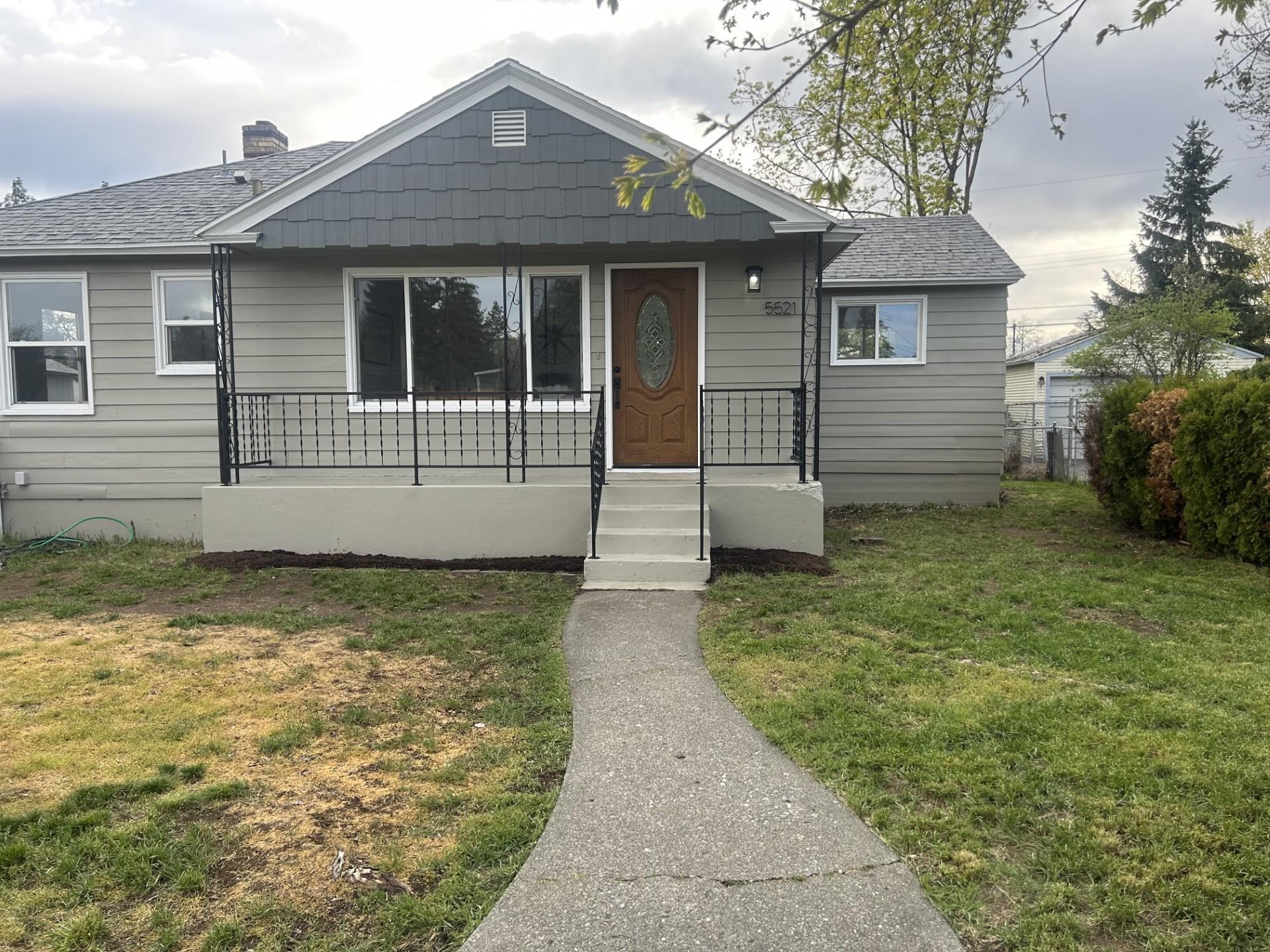 5521 N C St - Photo 2