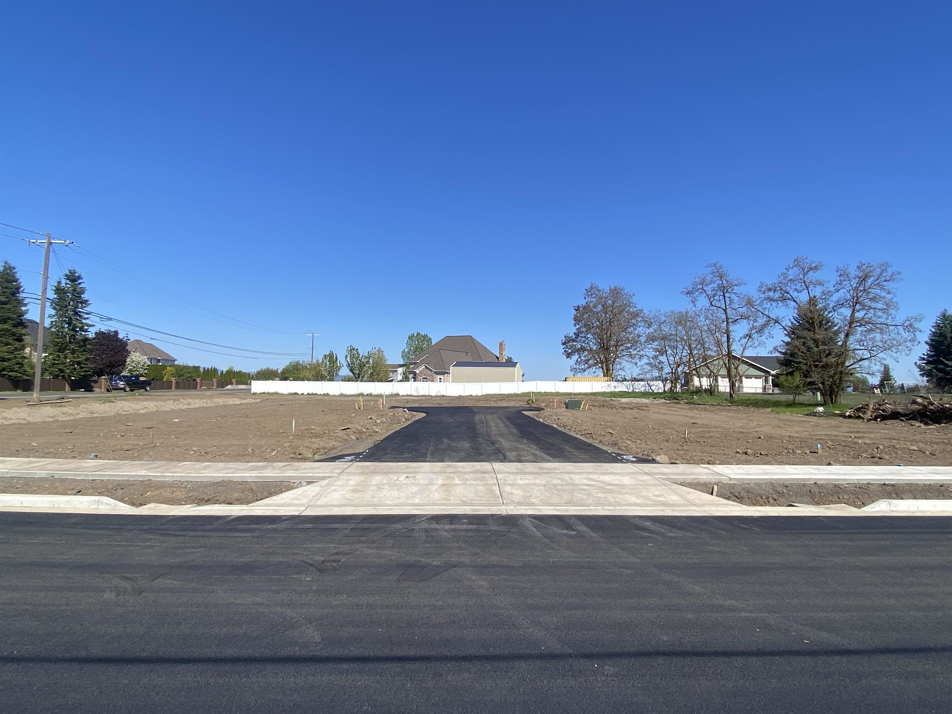 8612 W Panorama Dr - Photo 3