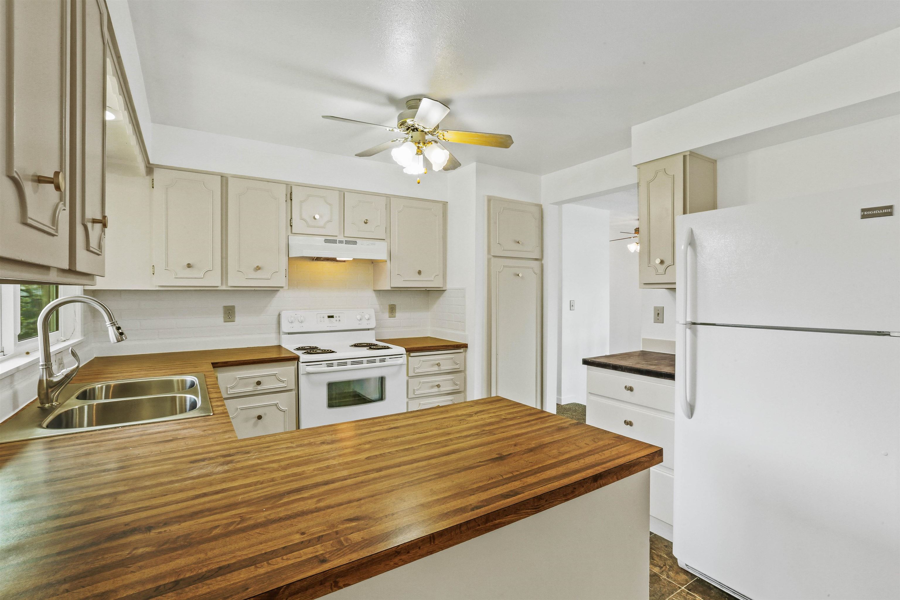 13305 E Forrest Ave - Photo 11