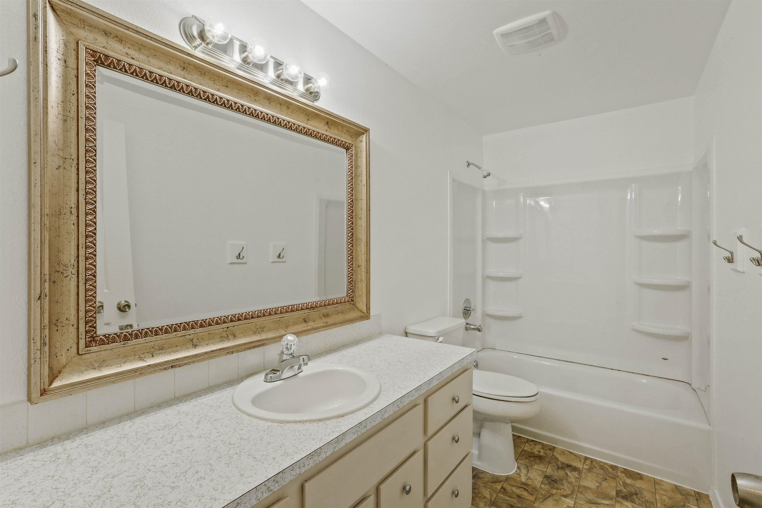 13305 E Forrest Ave - Photo 16