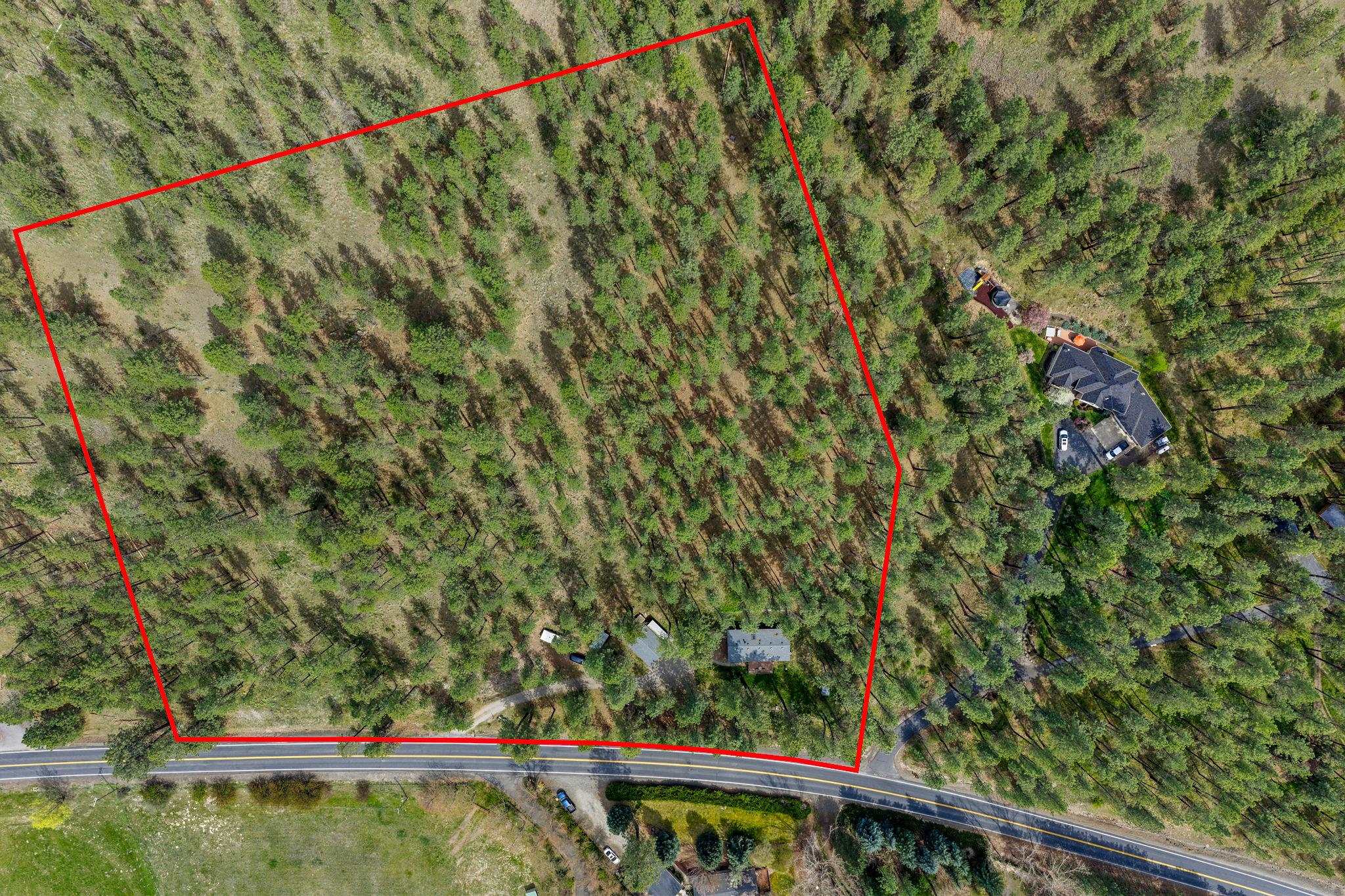 10709 S Hangman Valley Rd - Photo 2