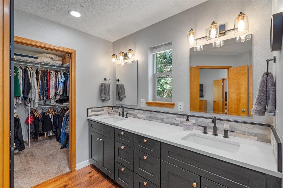 6910 N HARVARD Rd - Photo 12
