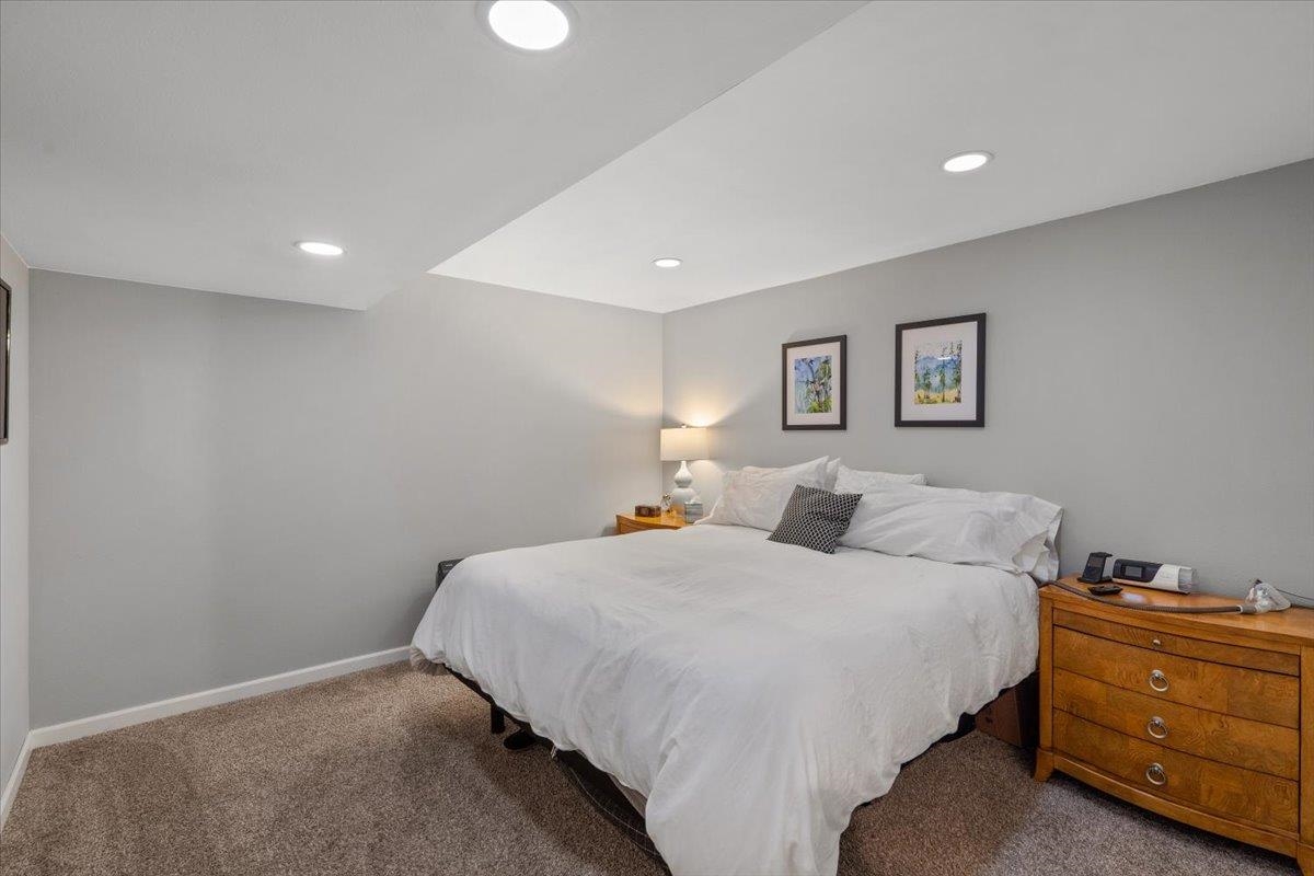 6910 N HARVARD Rd - Photo 20