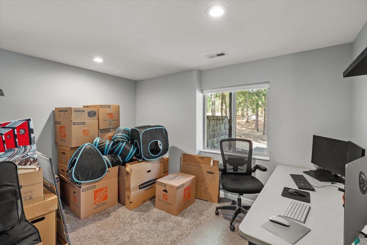 6910 N HARVARD Rd - Photo 22