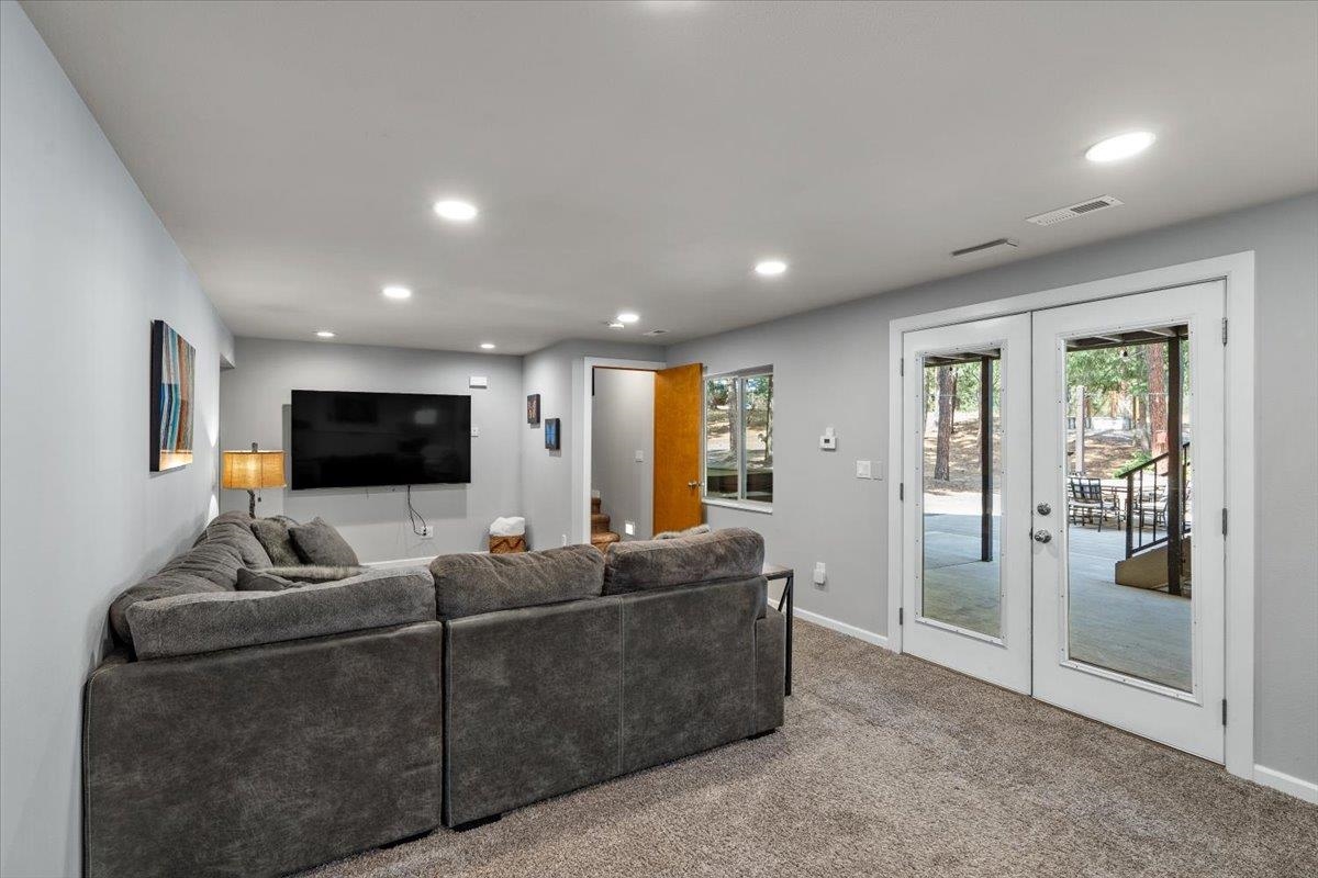 6910 N HARVARD Rd - Photo 27
