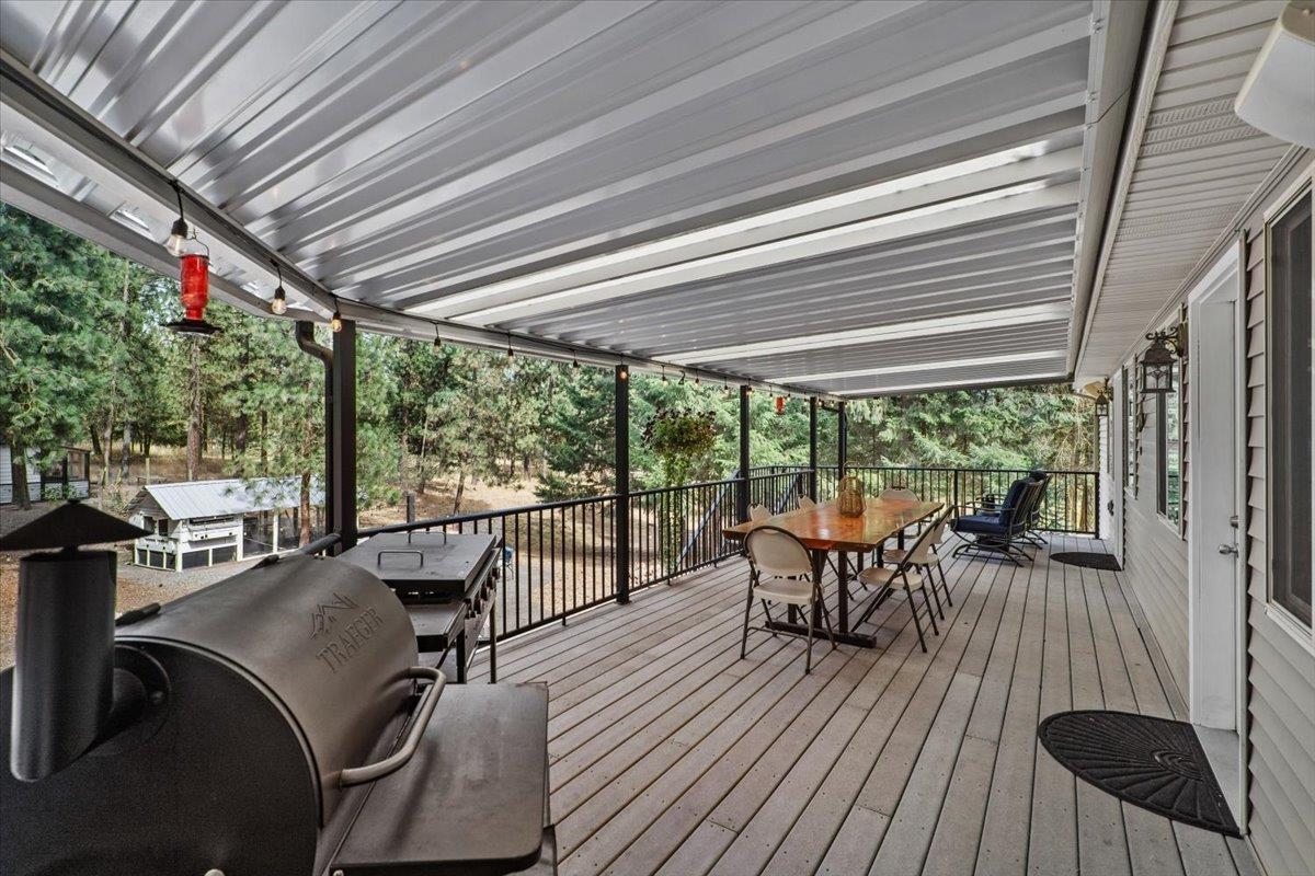 6910 N HARVARD Rd - Photo 48